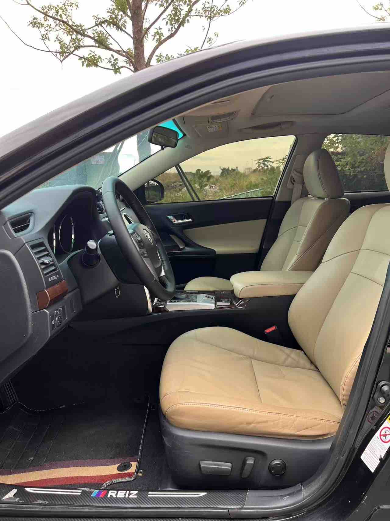 Toyota Reiz 2014 صورة سيارة #12