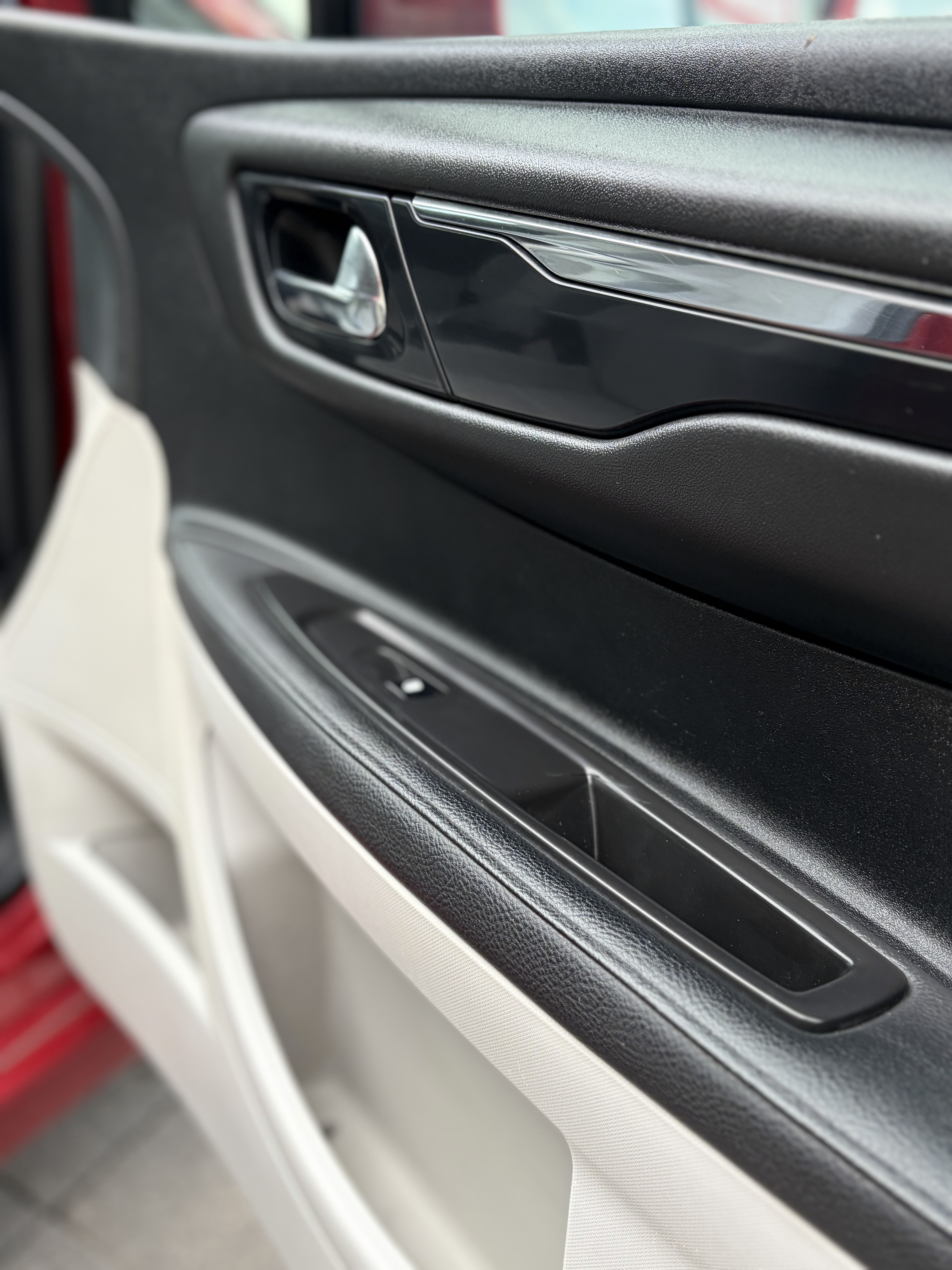 Citroen C-Quatre 2014 car image #12