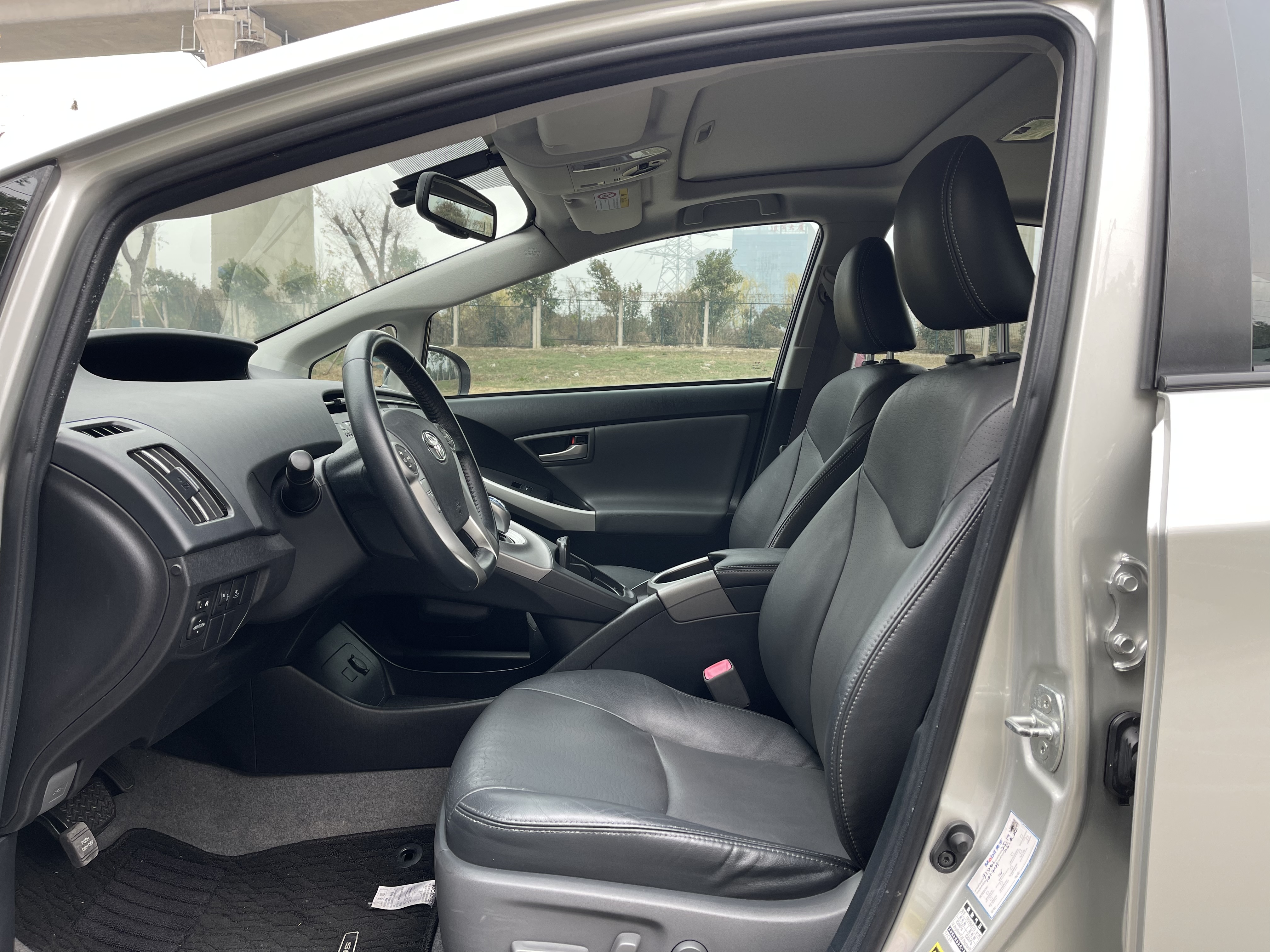 Toyota Prius 2014 #12 Toyota Prius 2014 car image #12