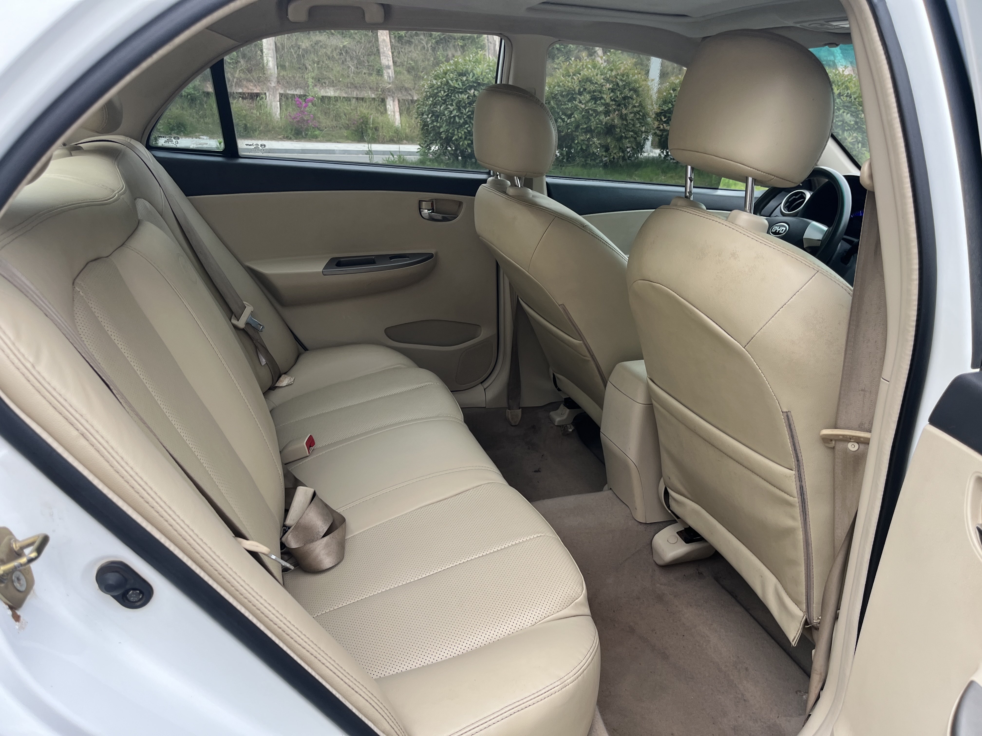 BYD G3 2013 imagem de carro #12