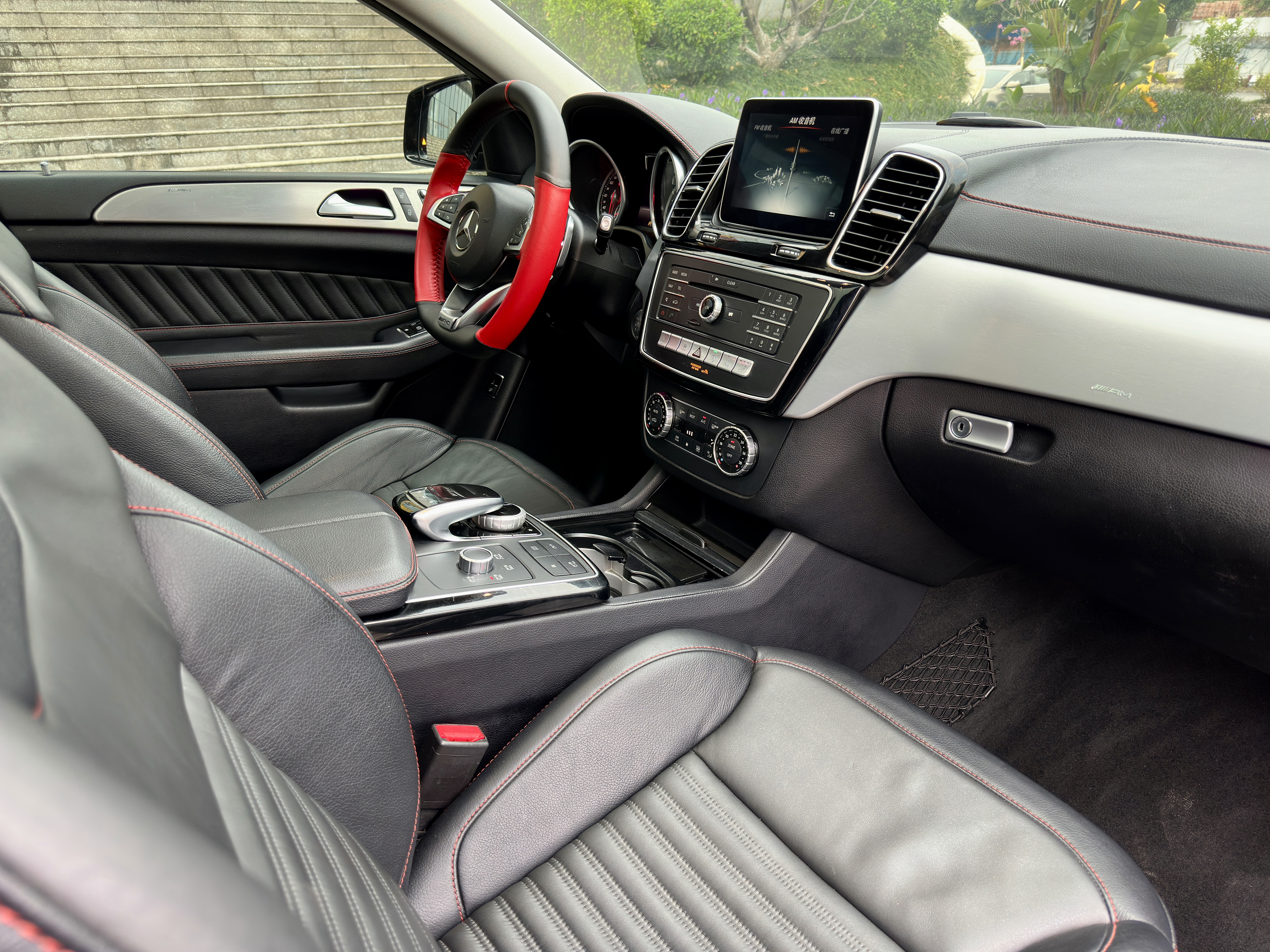 Mercedes-Benz GLE Coupe 2016 car image #12