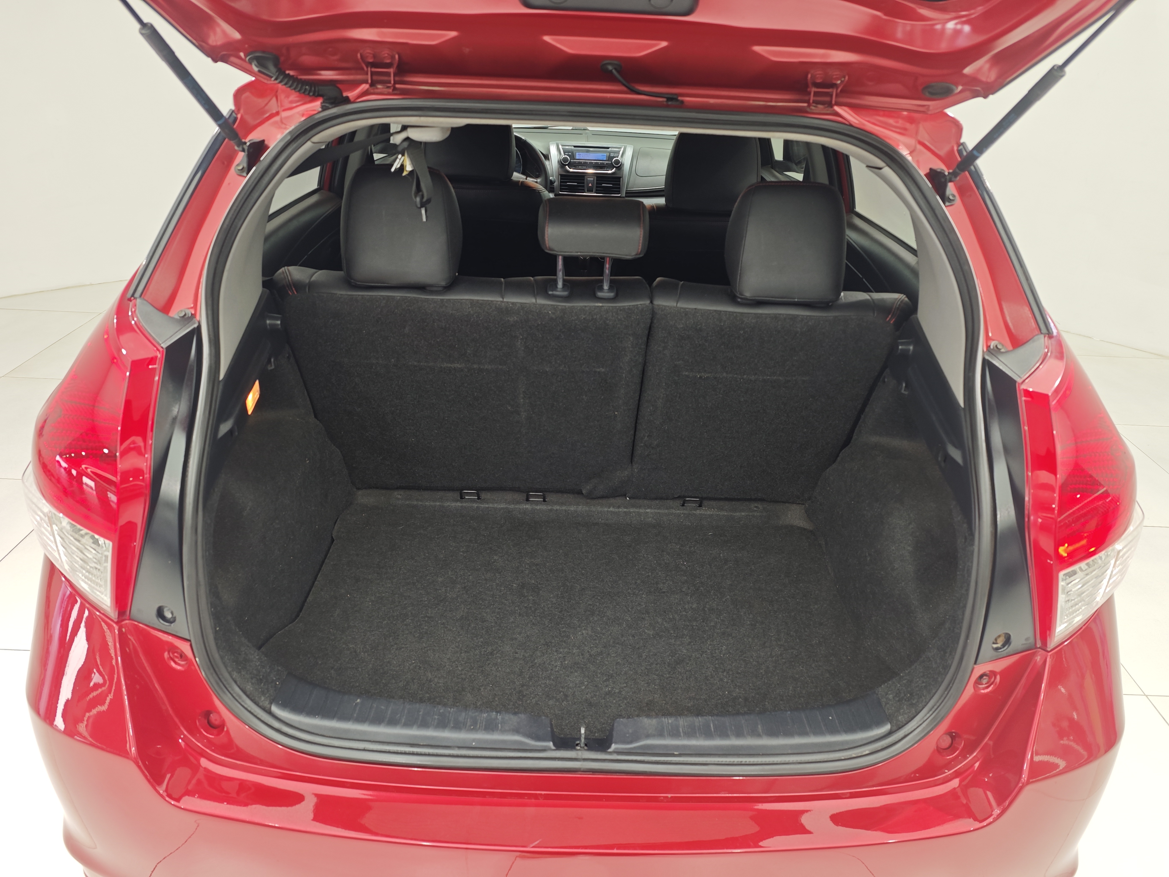 Yaris L Zhixuan 2014 #12 Yaris L Zhixuan 2014 car image #12