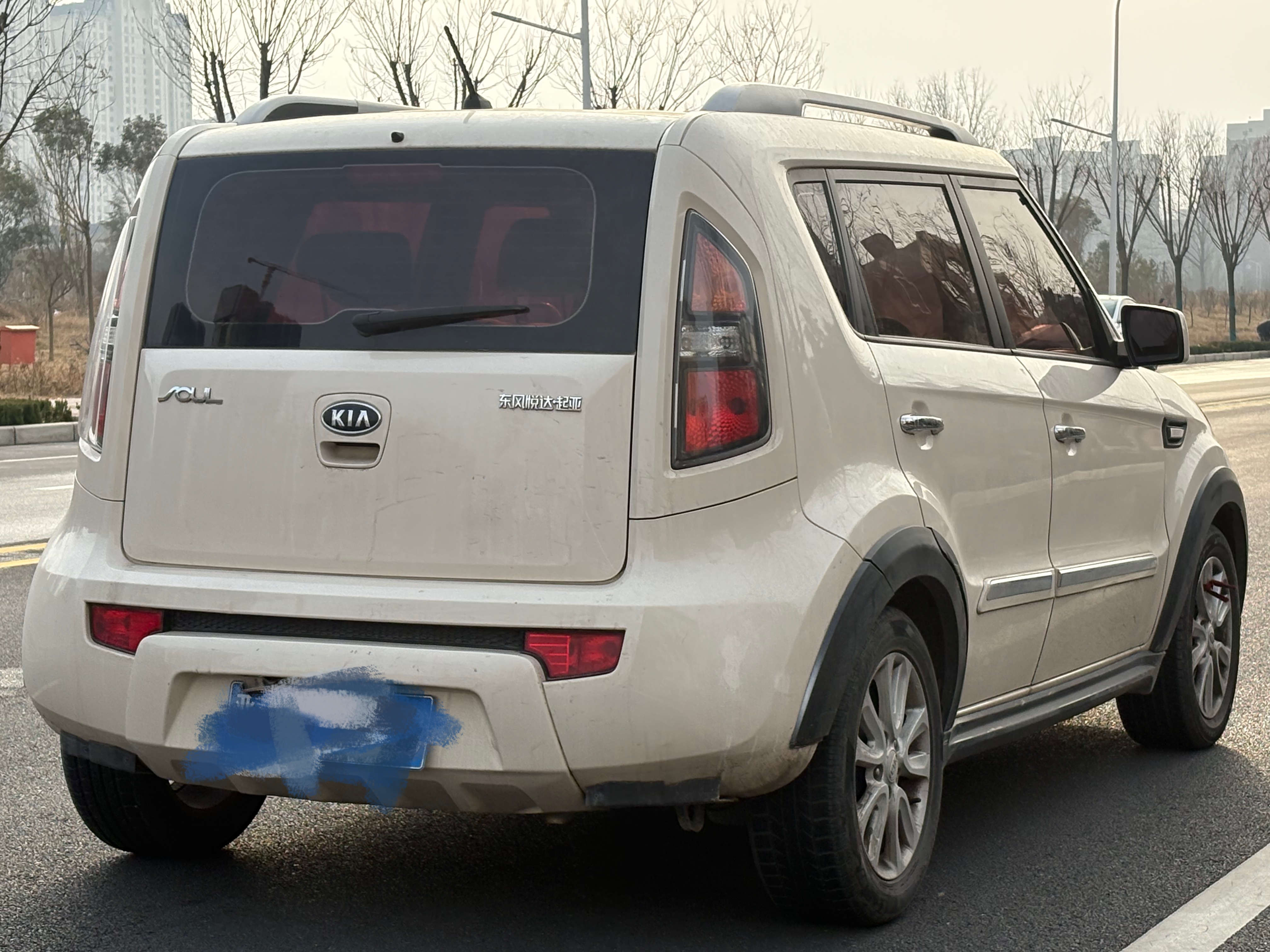 起亚 秀尔 2015 汽车图片 #12