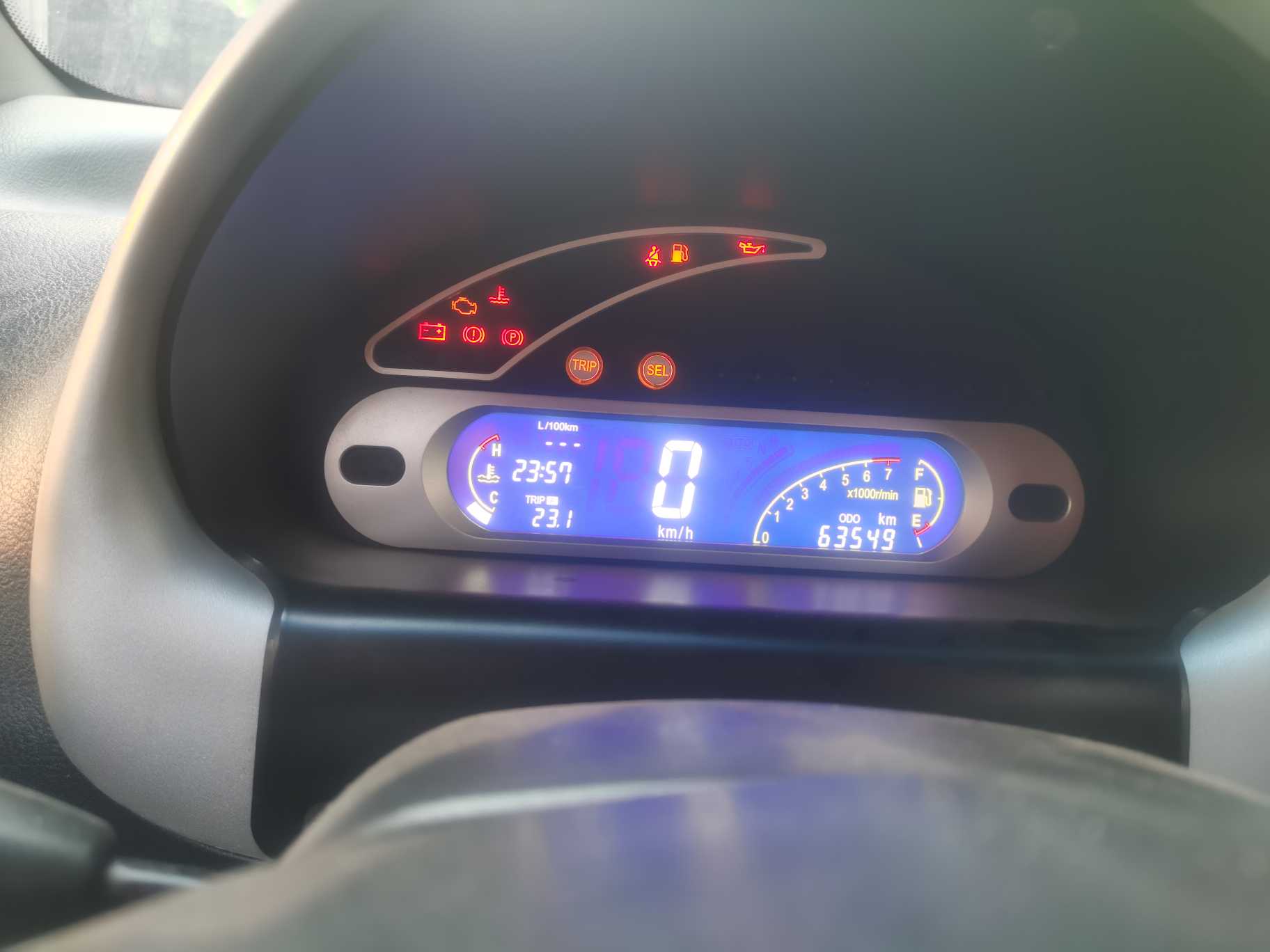 Chery QQ3 2013 изображение автомобиля #12