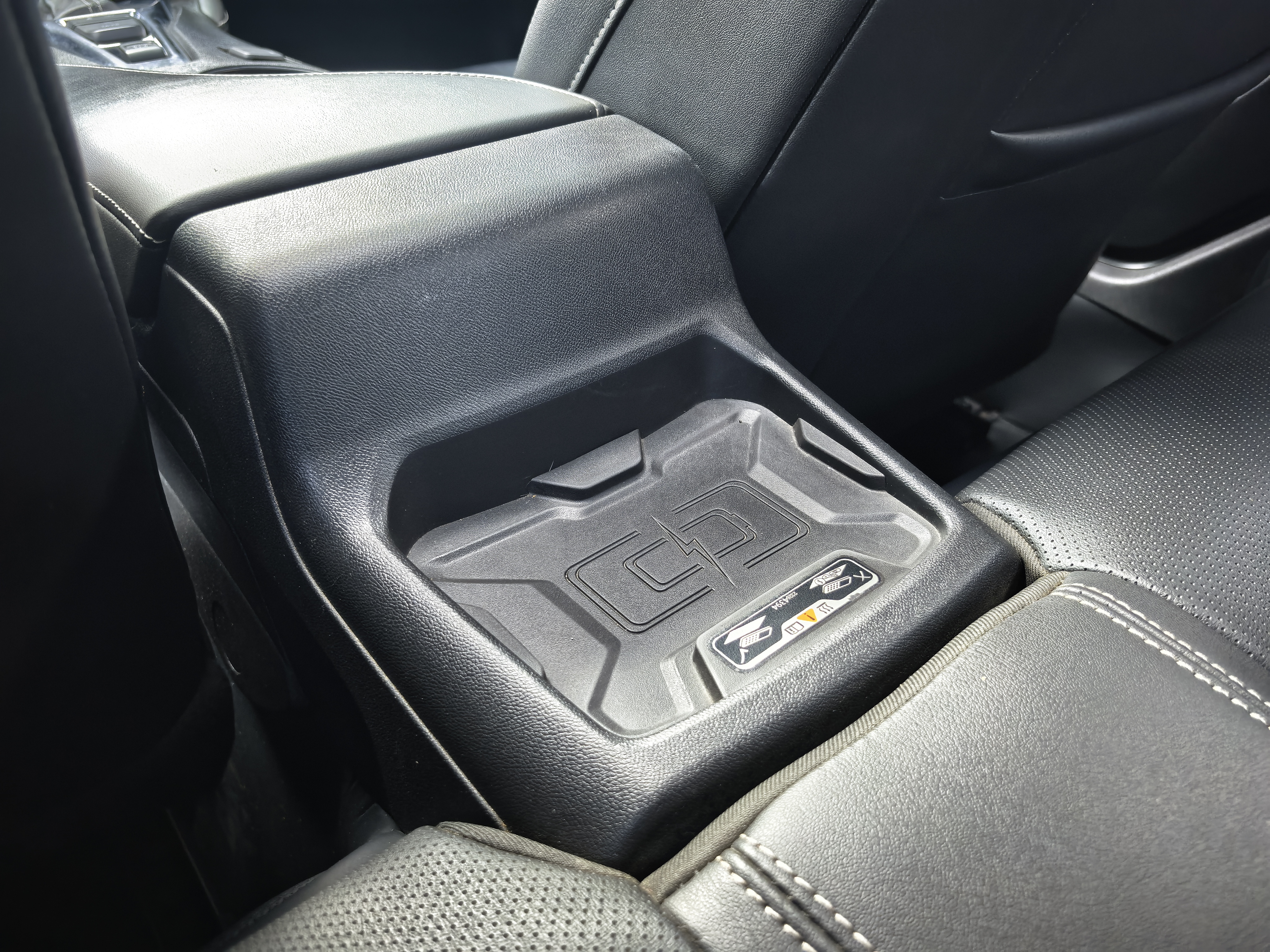 Chevrolet Camaro 2019 car image #12