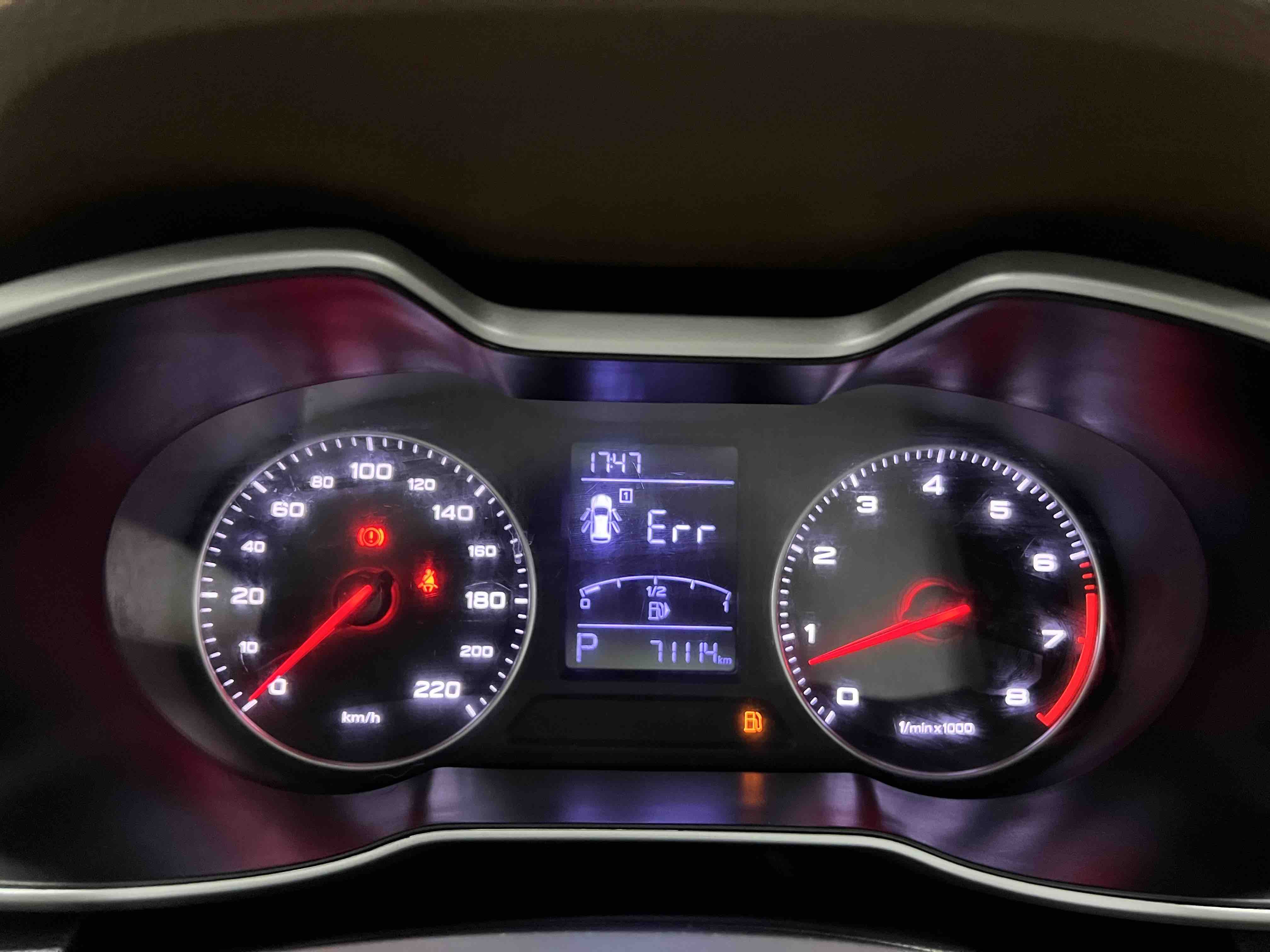 MG ZS 2018 #12 MG ZS 2018 car image #12