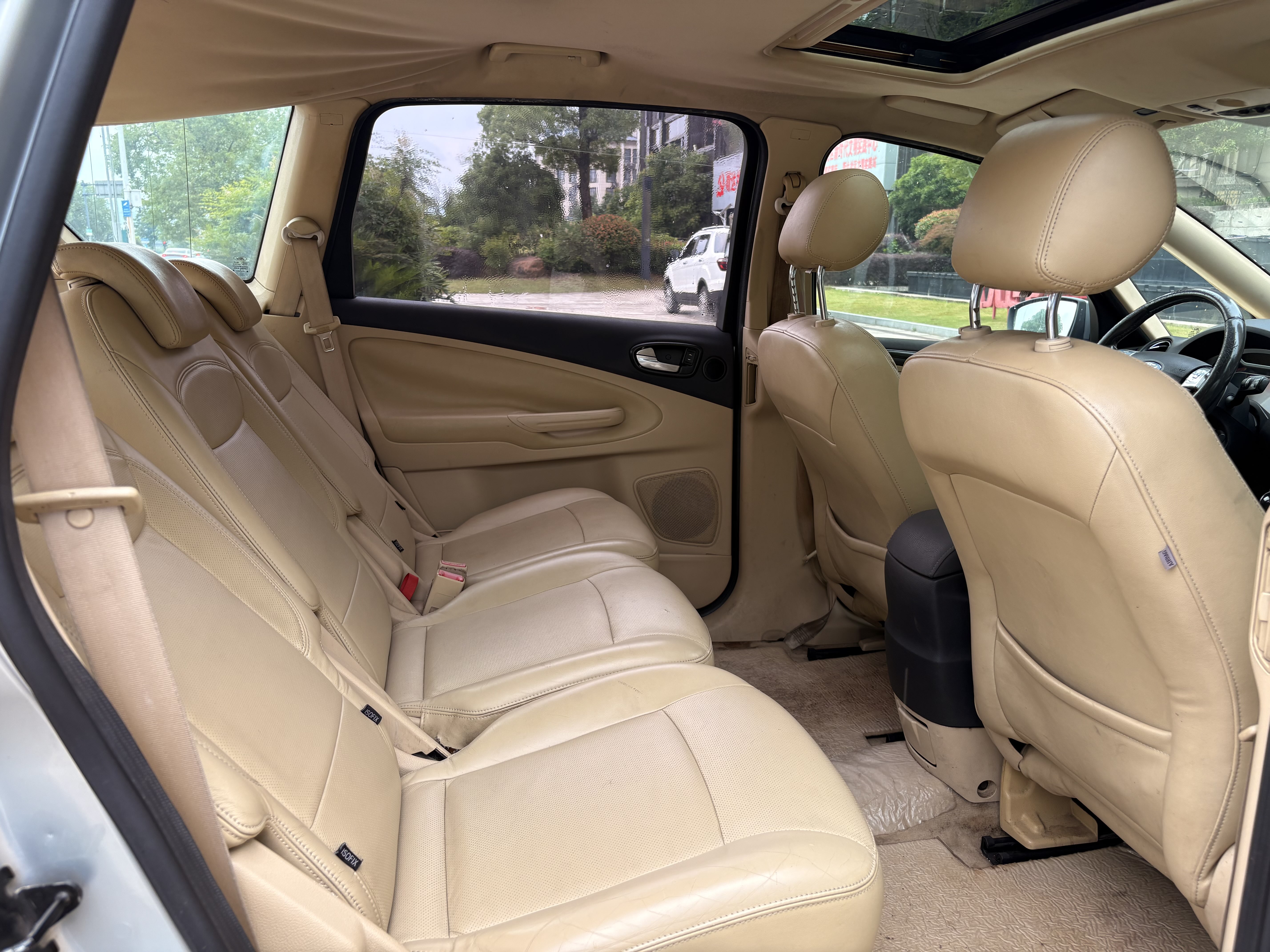 Ford S-MAX 2010 изображение автомобиля #12