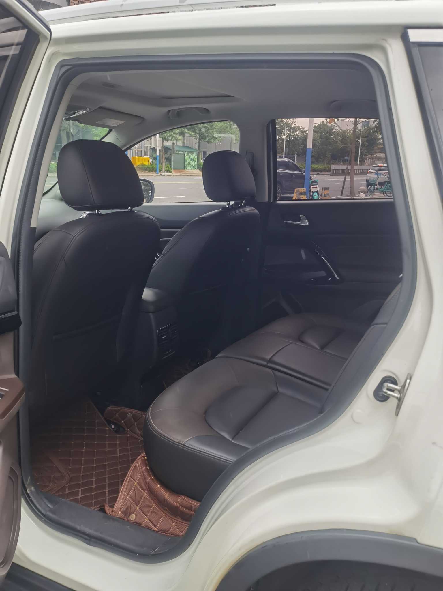 GAC Trumpchi GS4 New Energy 2018 car image #12