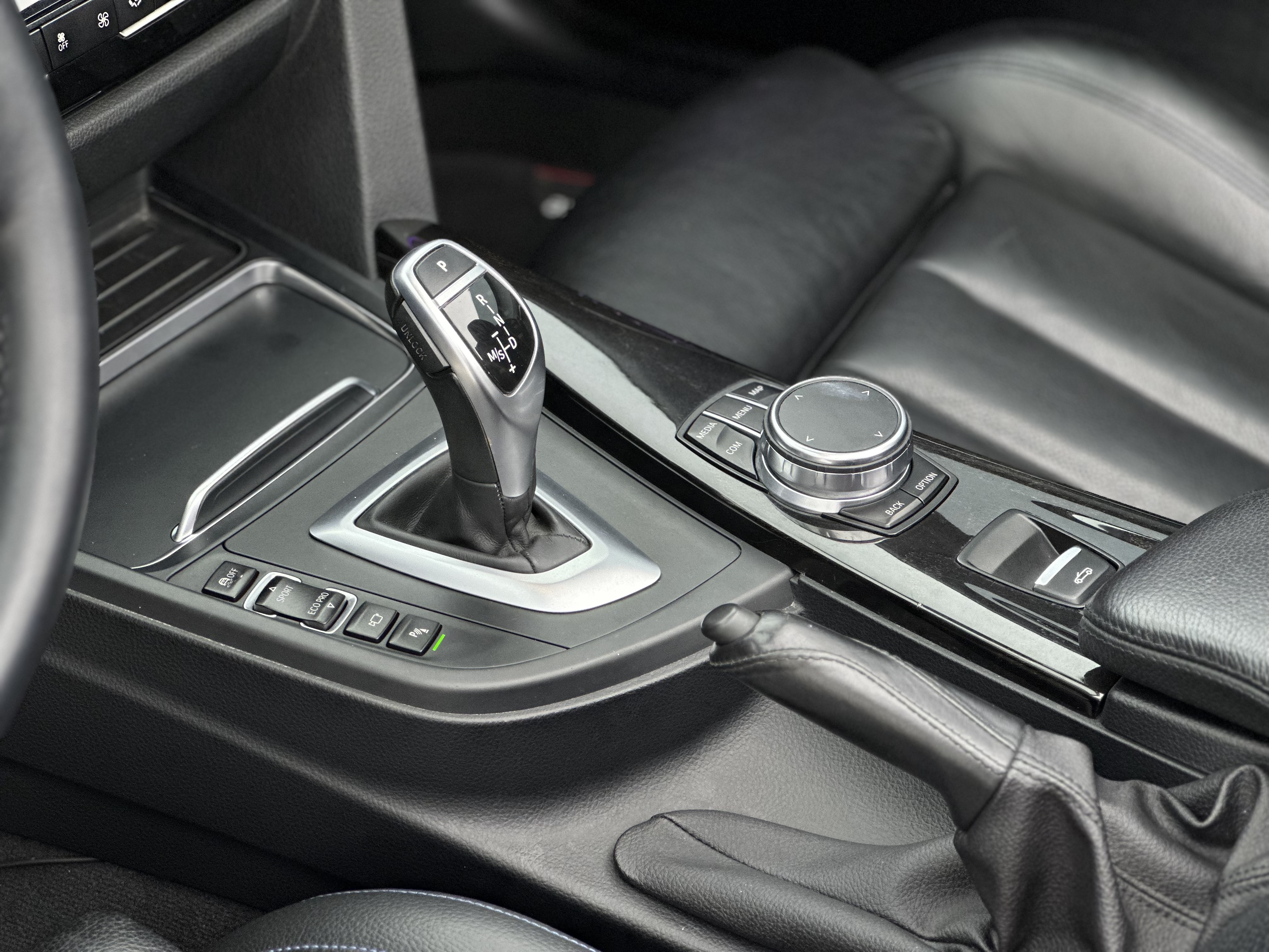 BMW 4 Series 2018 #12 BMW 4 Series 2018 car image #12