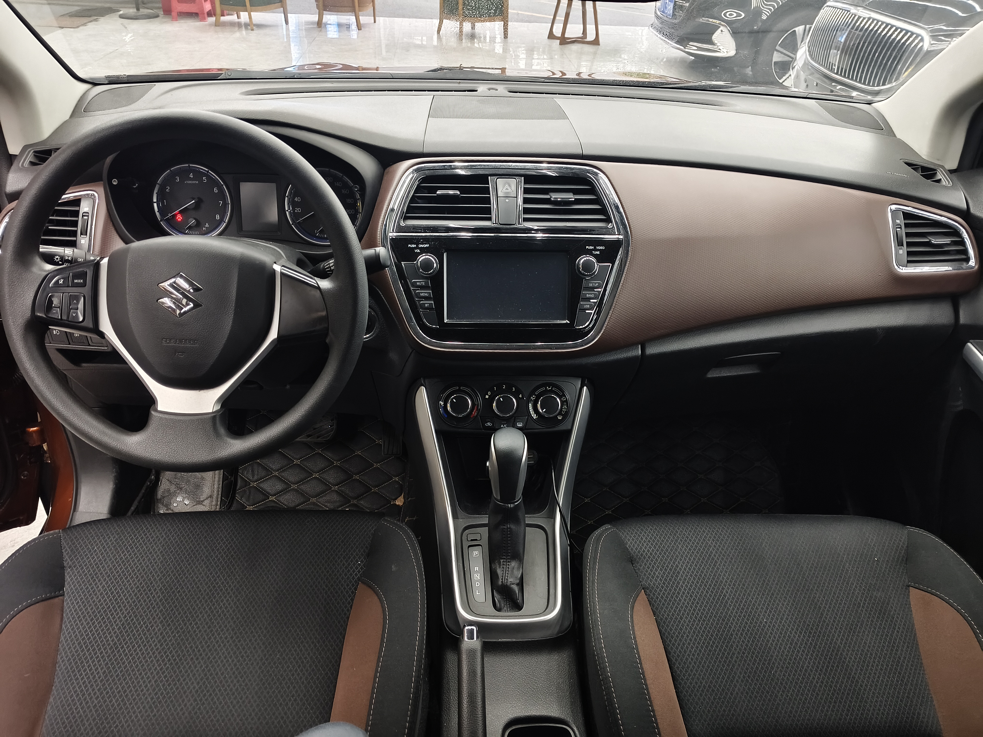 铃木 骁途 2017 汽车图片 #12