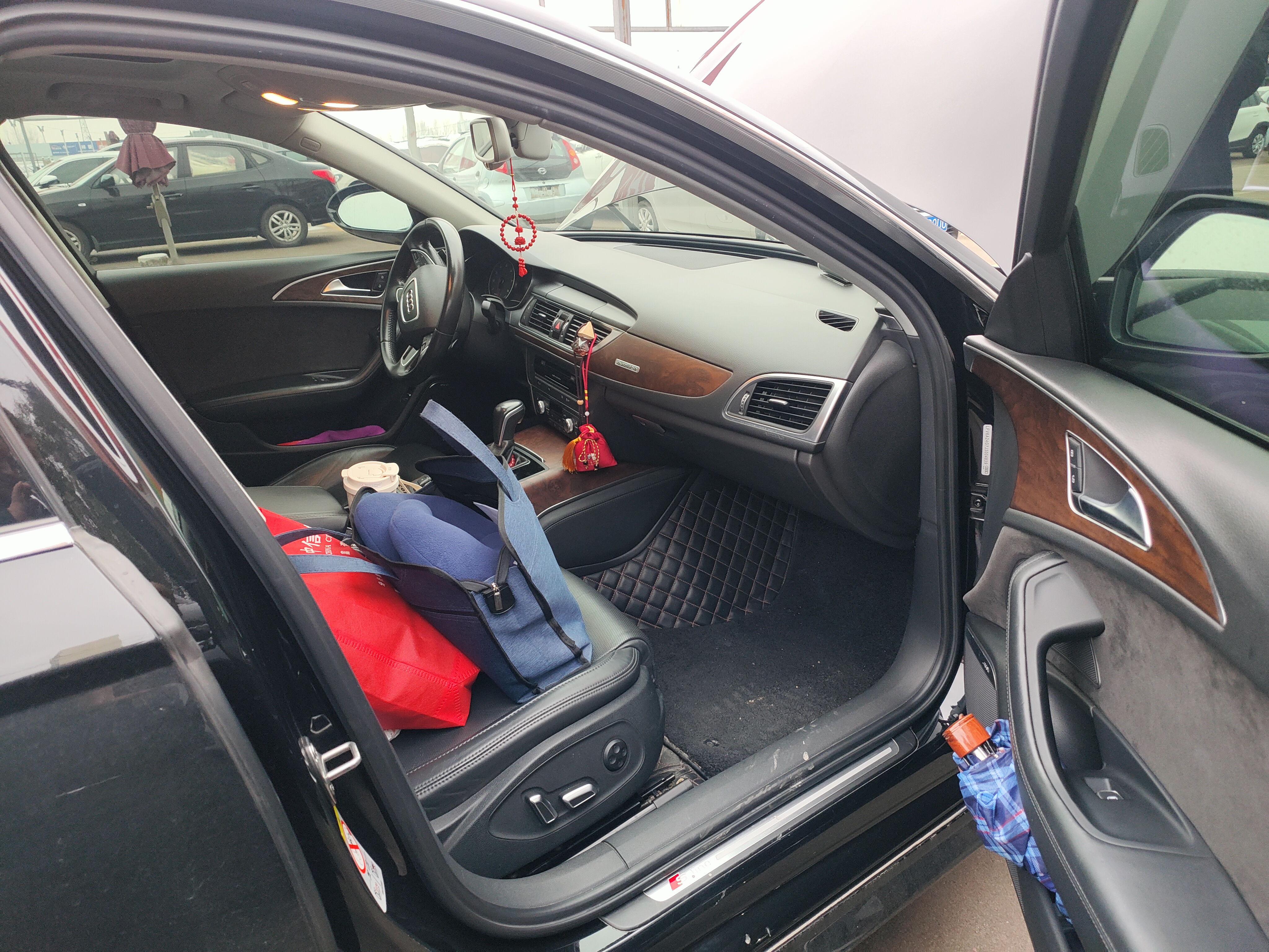 Audi A6L 2018 car image #12