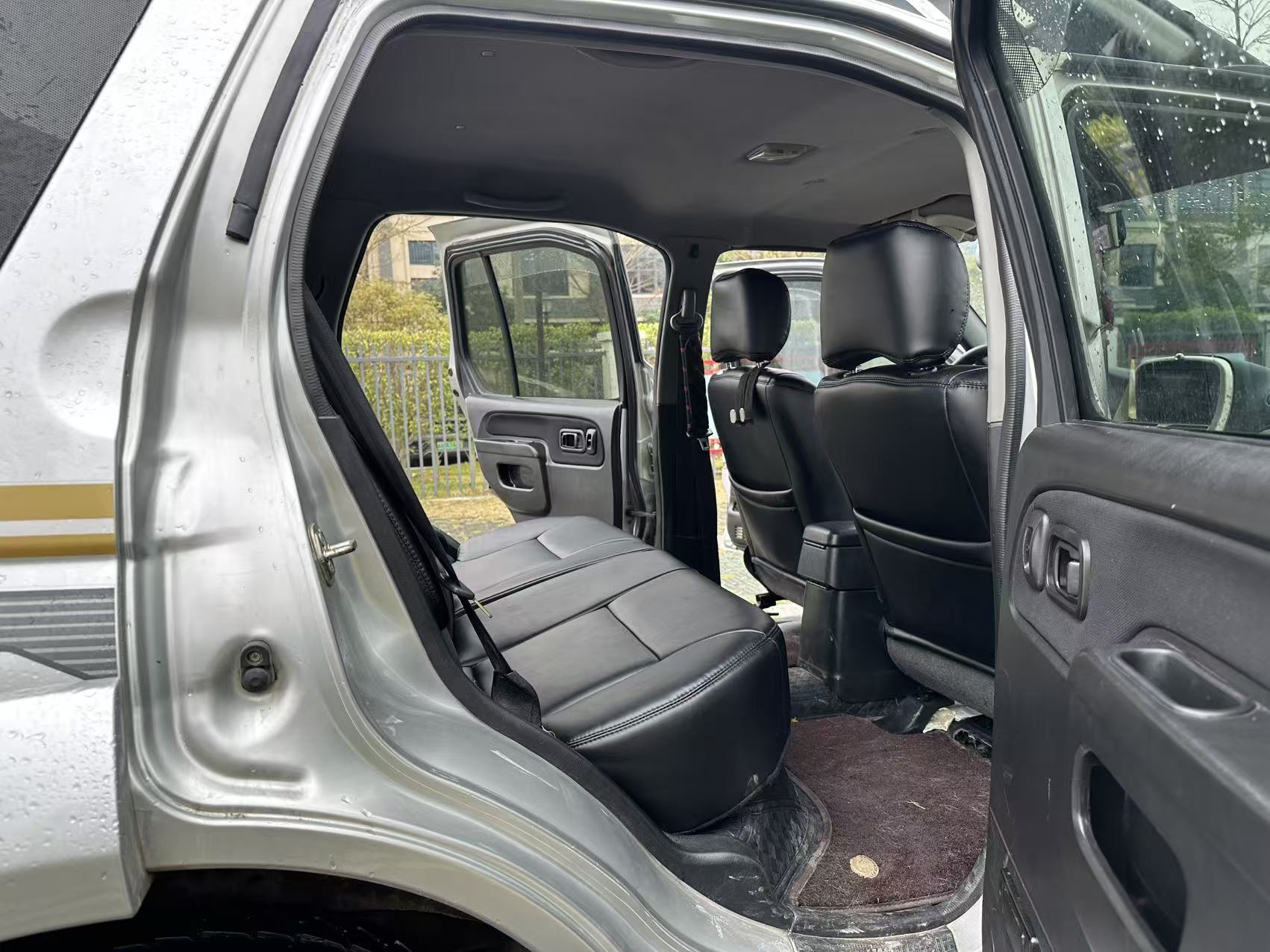 日产 日产帕拉丁 2010 汽车图片 #12