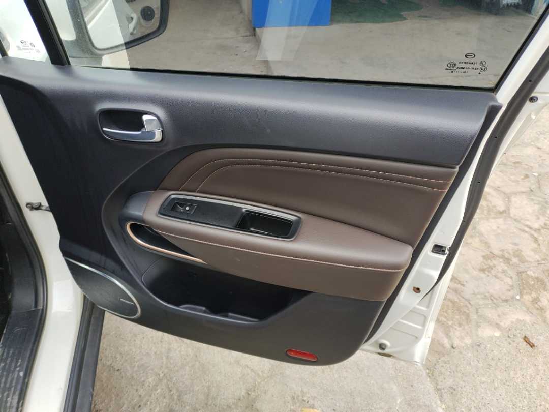 GAC Trumpchi GS3 2018 #12 GAC Trumpchi GS3 2018 car image #12