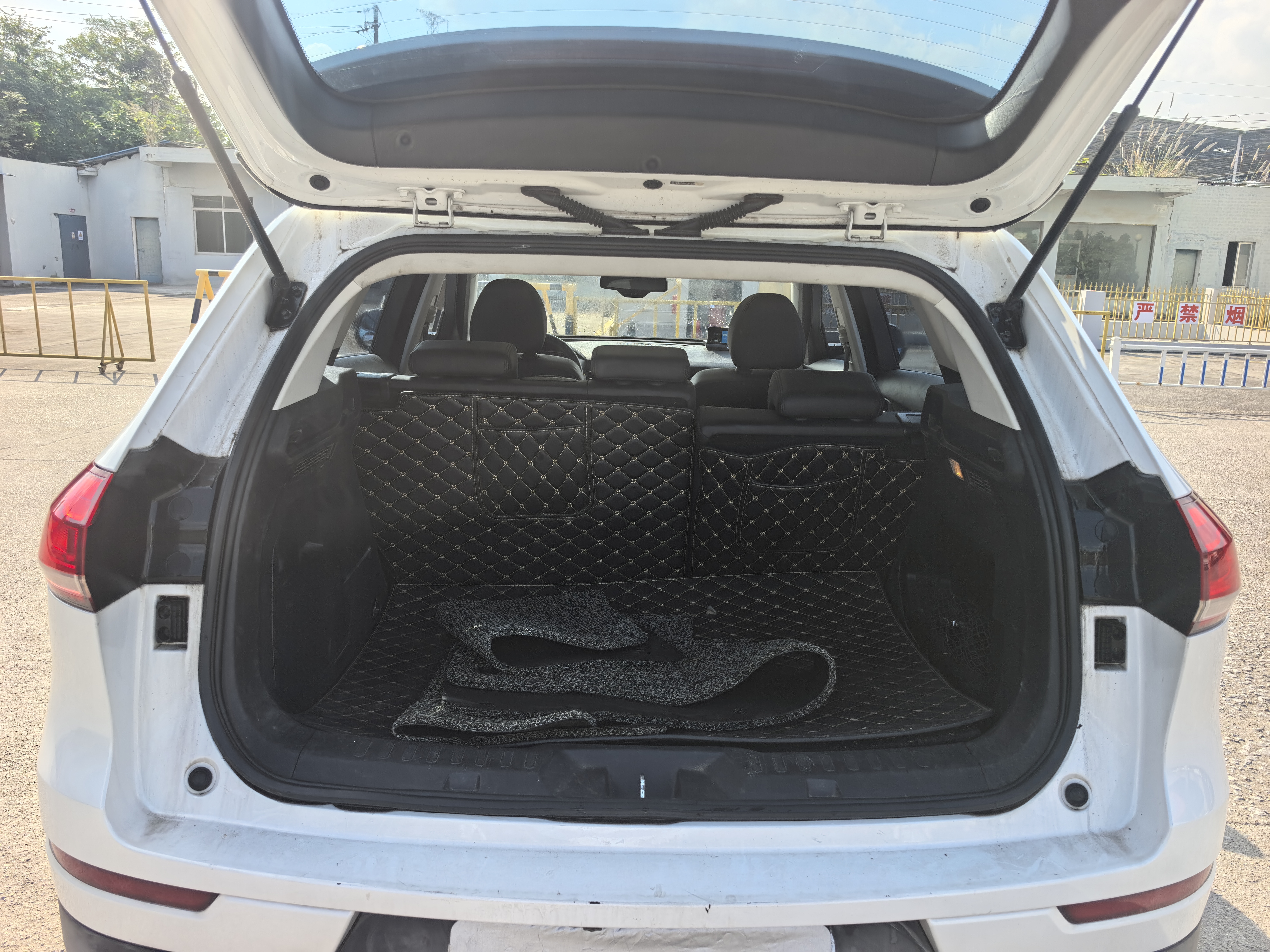 Haval H6 2017 car image #12