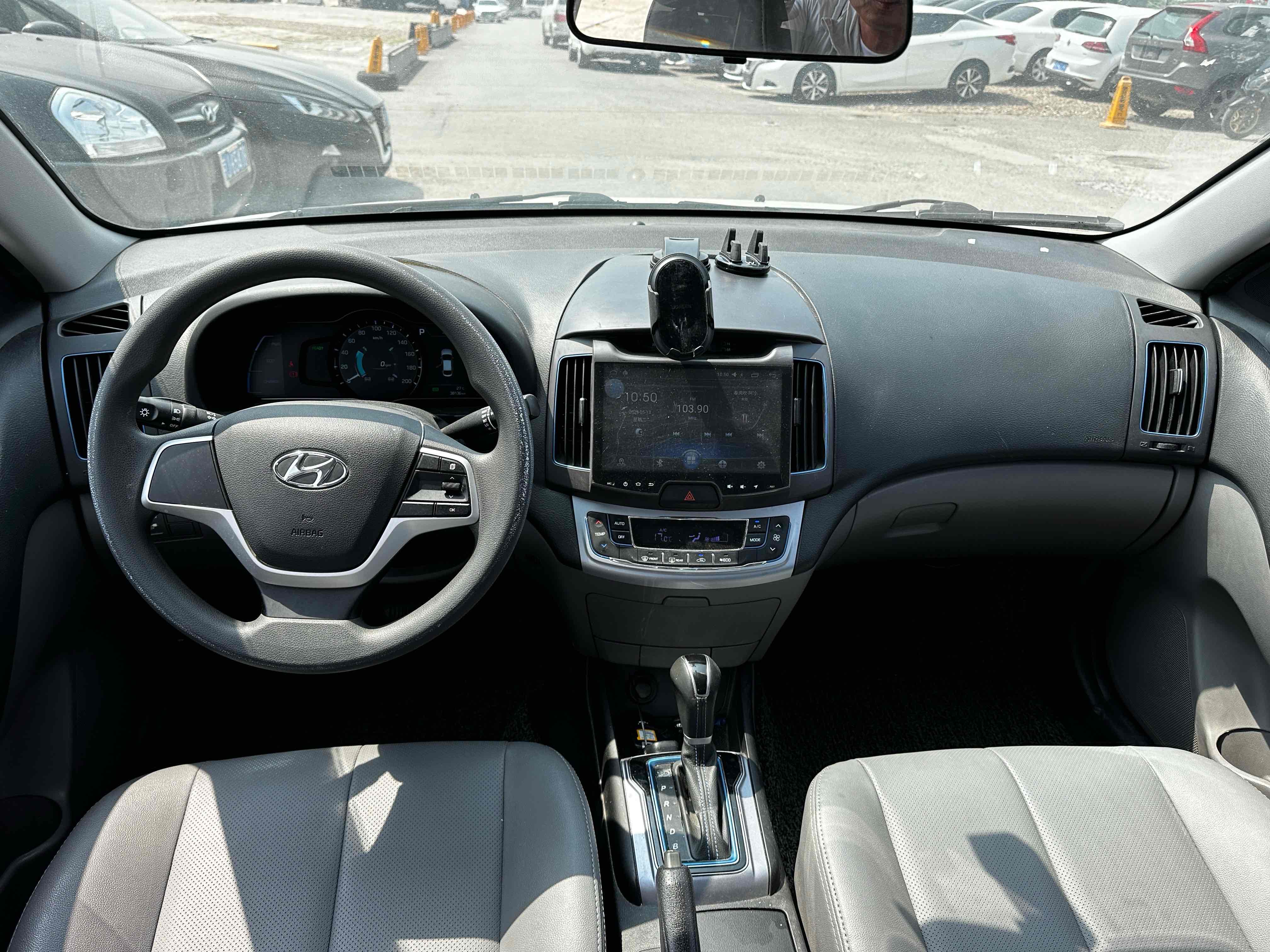 Hyundai Elantra EV 2017 صورة سيارة #12