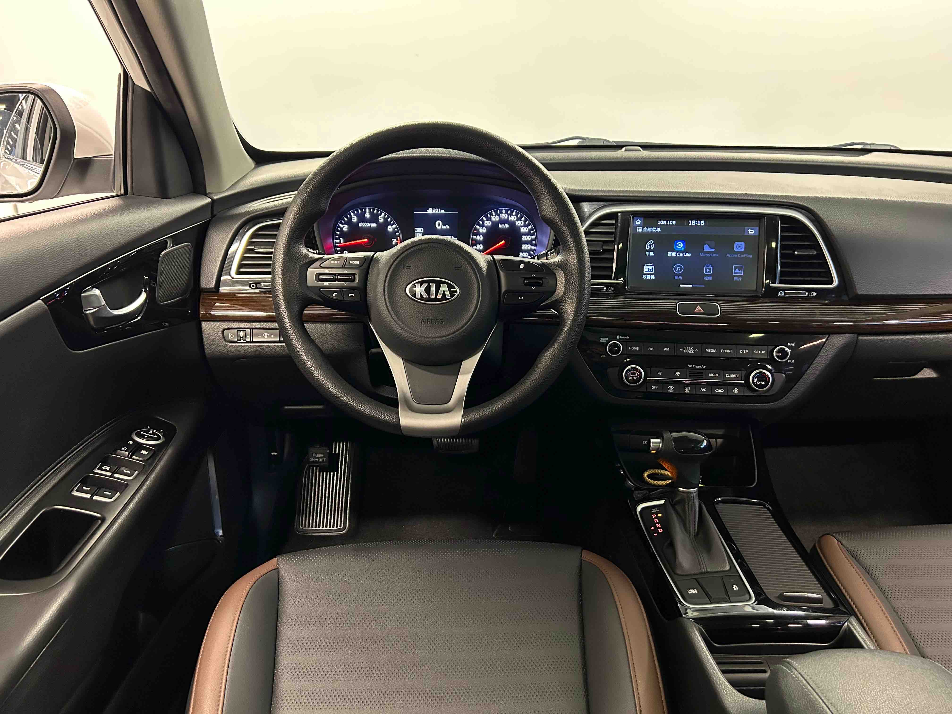 Kia K5 2019 immagine di auto #12