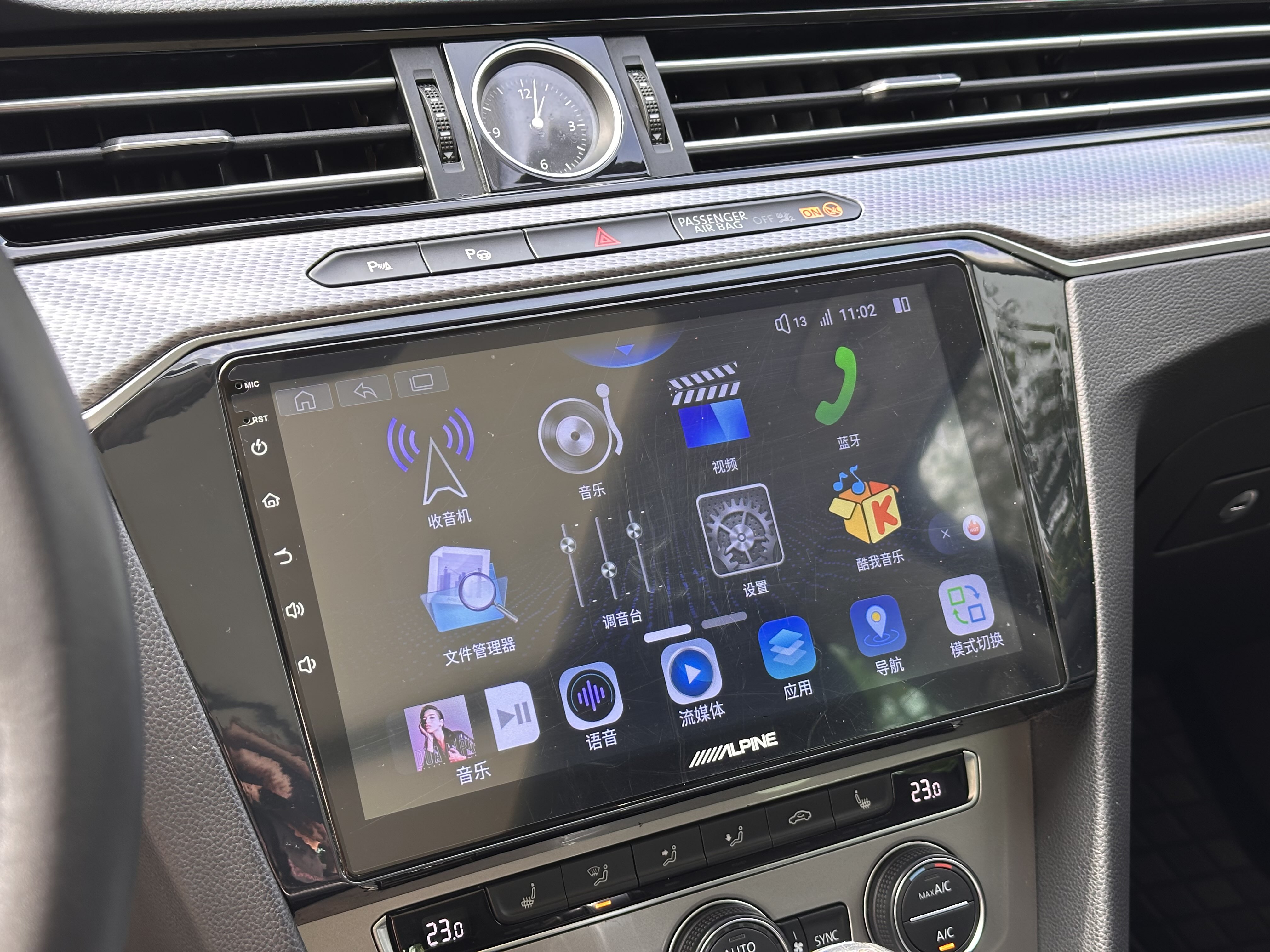 Volkswagen Passat Variant 2018 immagine di auto #12