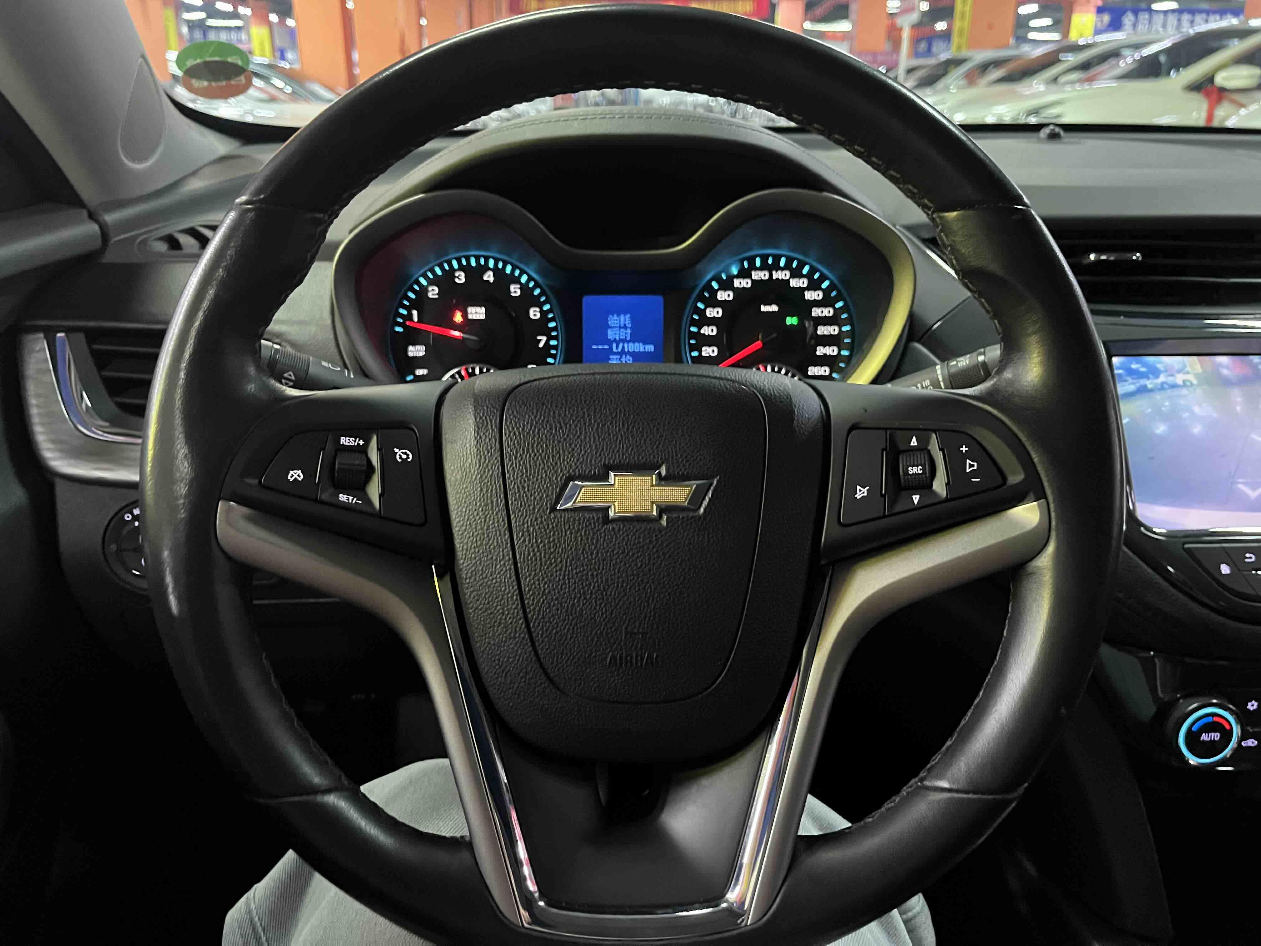 Chevrolet Malibu 2018 car image #12
