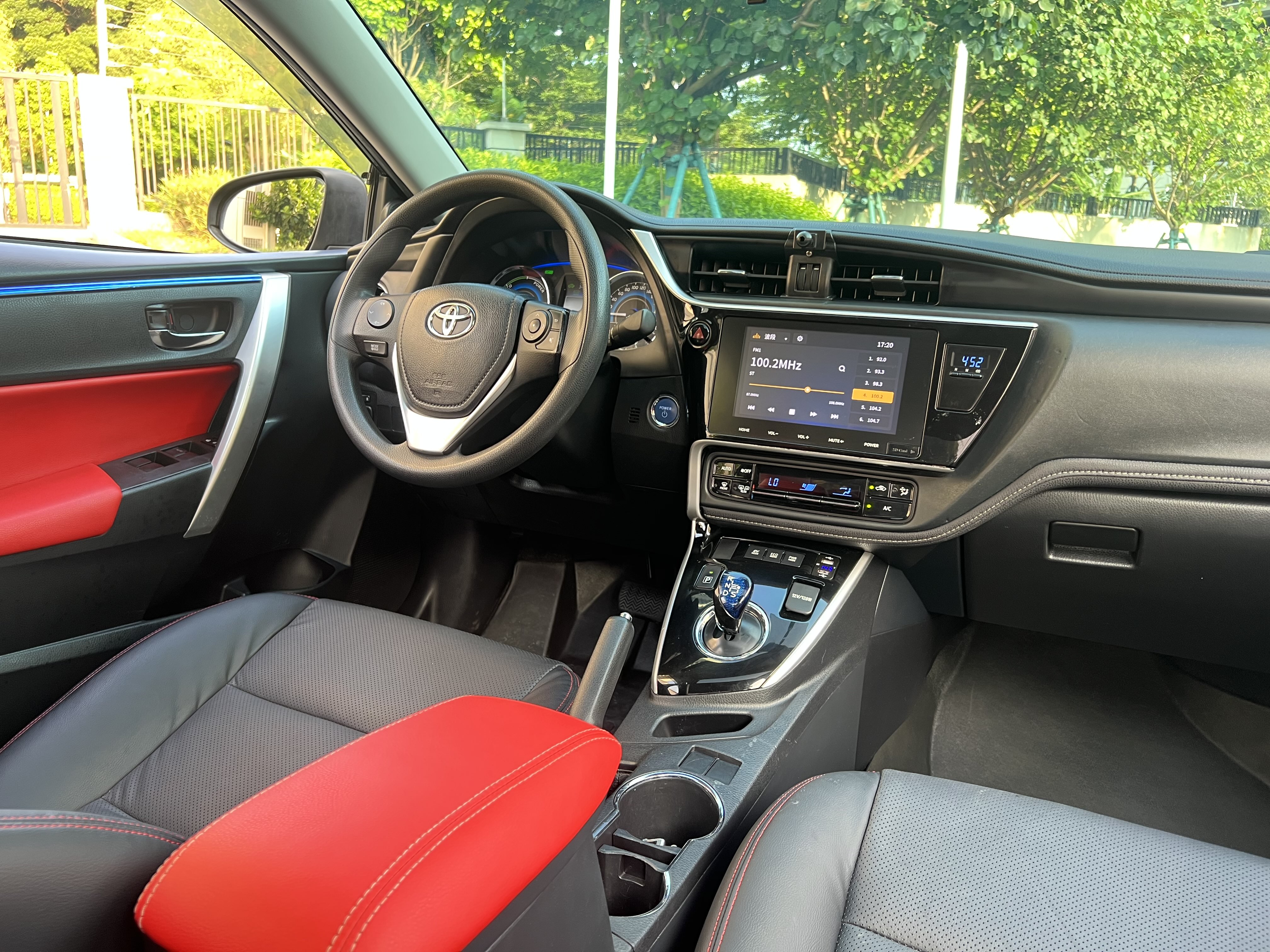 Toyota Corolla 2019 #12 Toyota Corolla 2019 car image #12