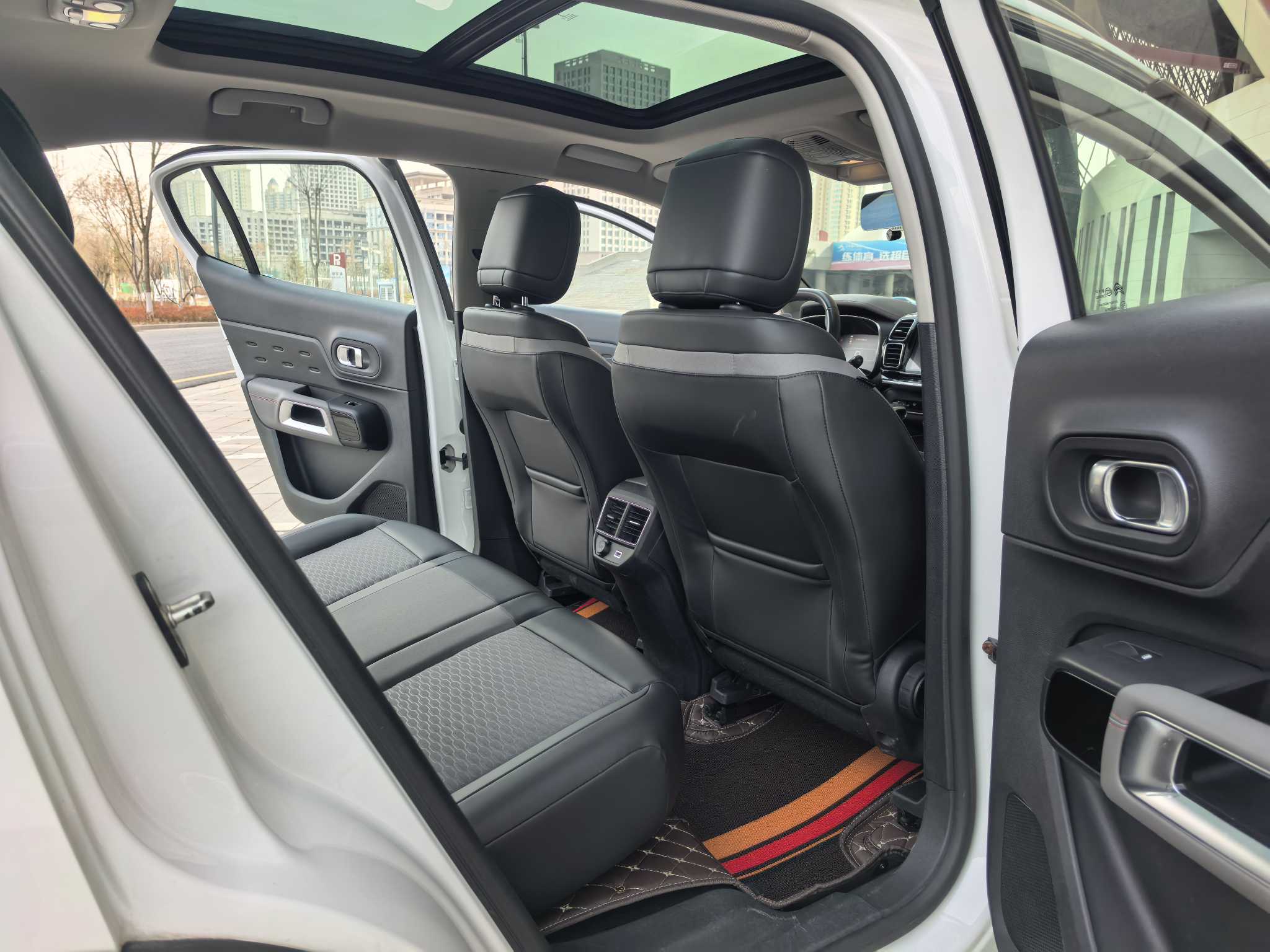 Citroen C5 AIRCROSS 2017 car image #12