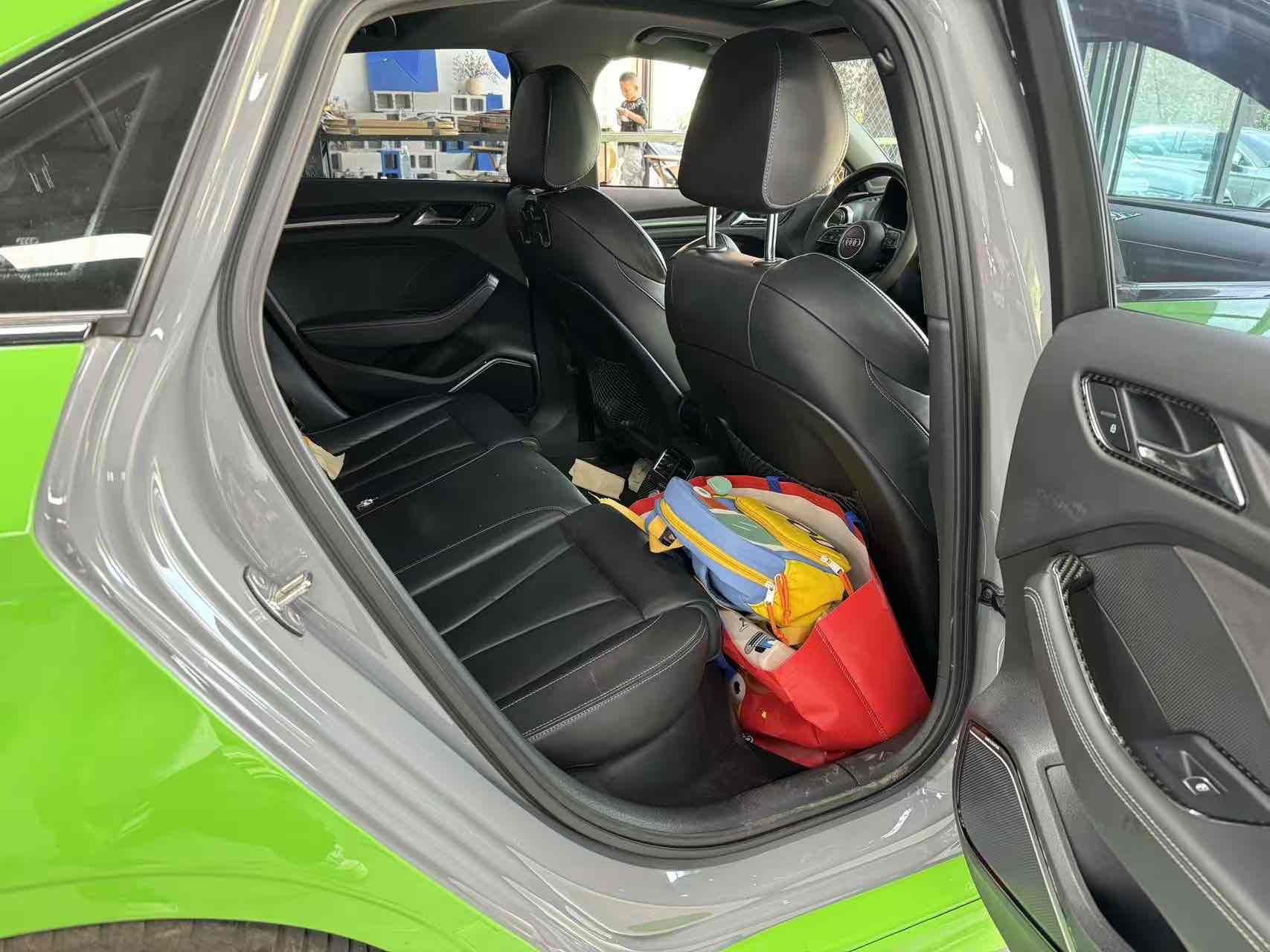 Audi RS 3 2018 car image #12