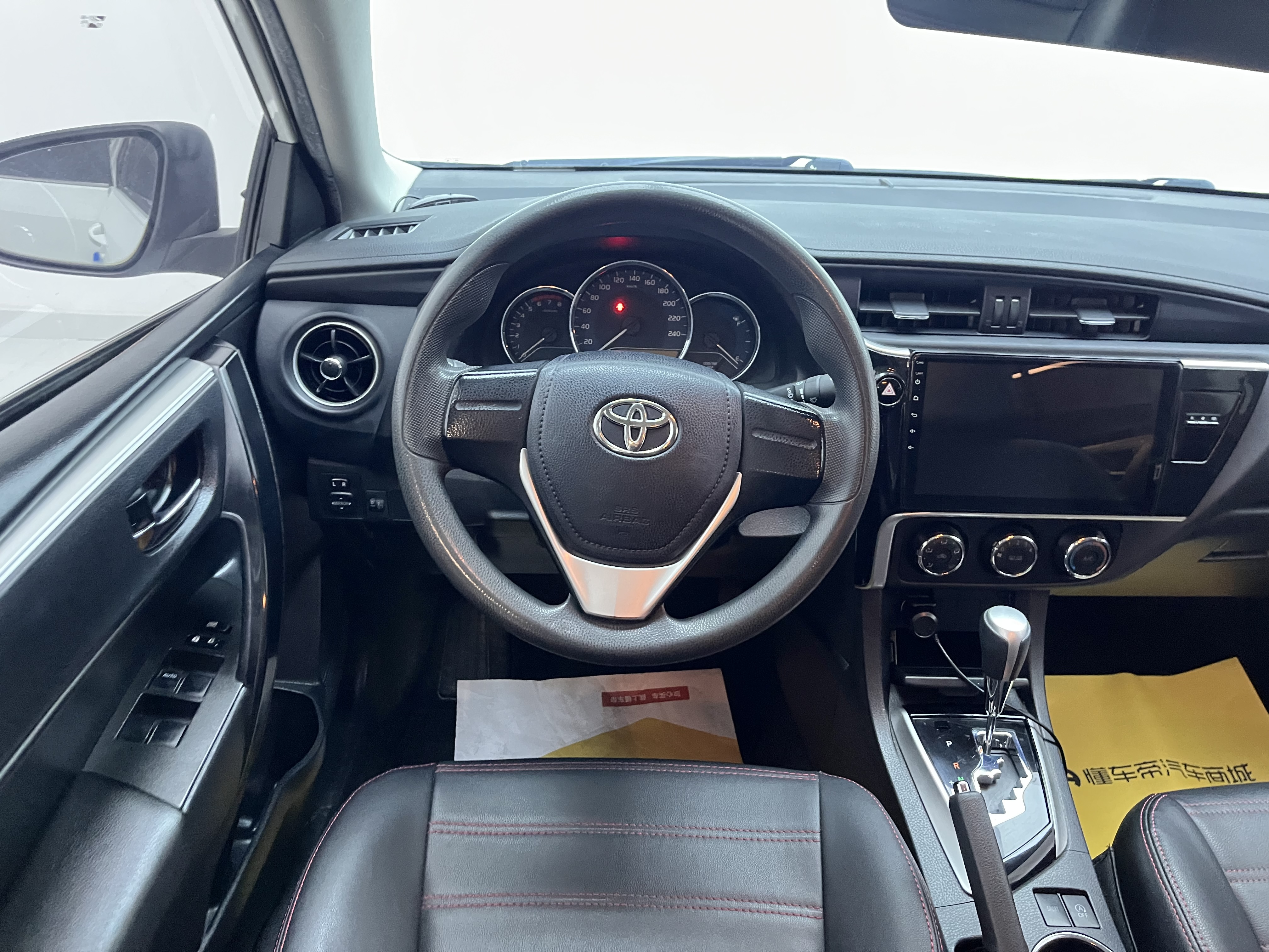 Corolla 2019 immagine di auto #12