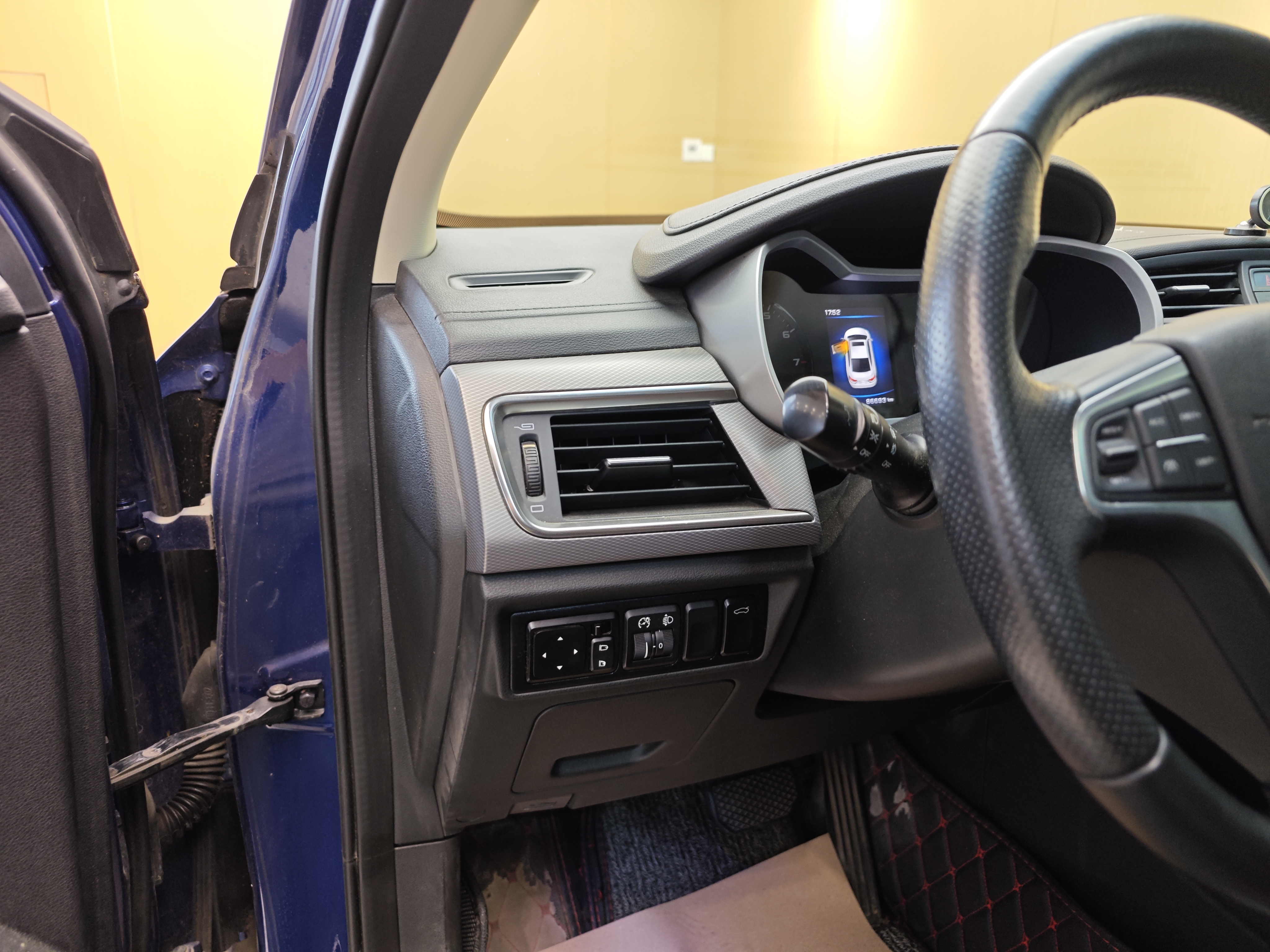 GEELY Emgrand GL 2018 car image #12