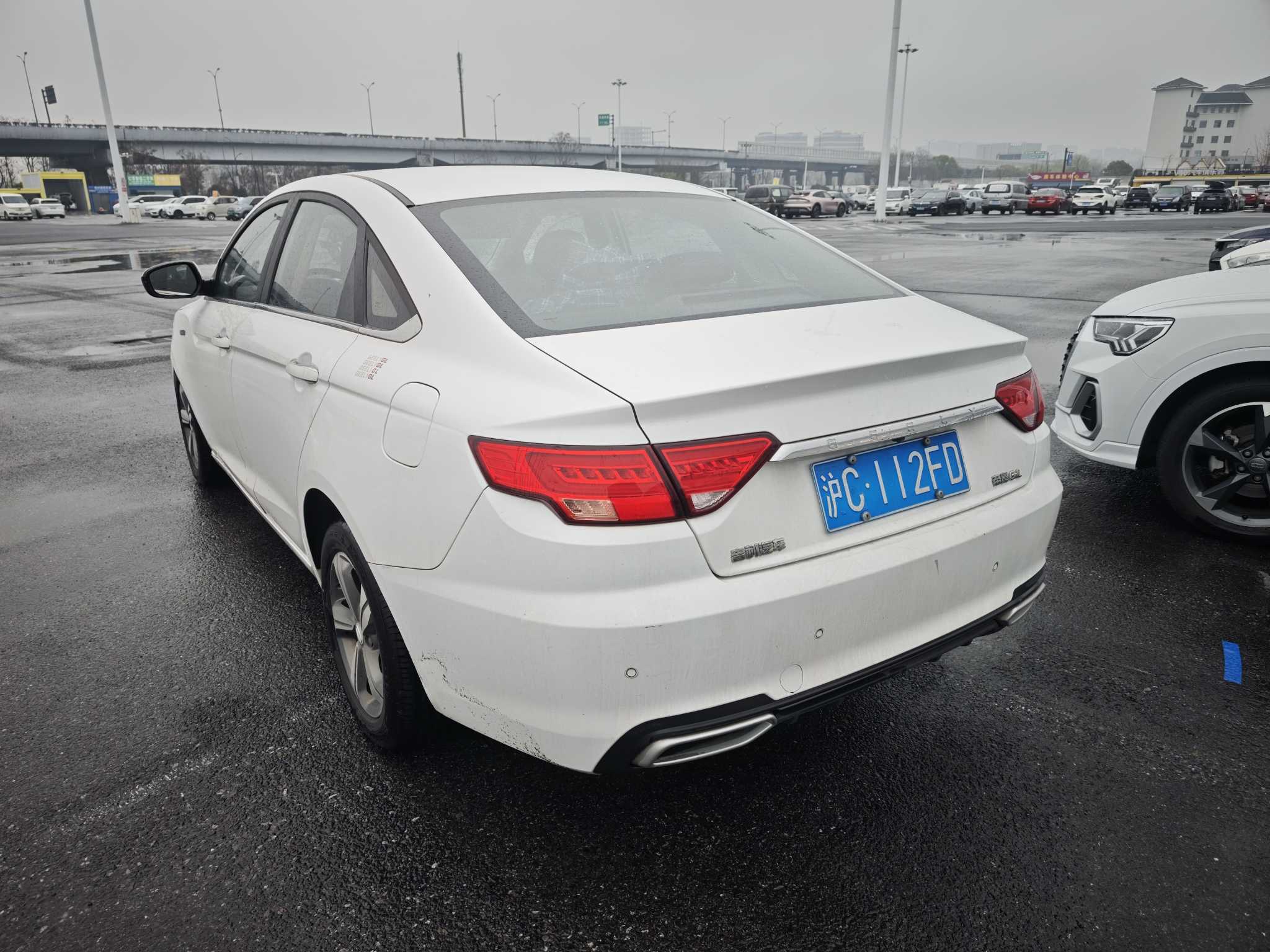 Emgrand GL 2018 #12 Emgrand GL 2018 car image #12