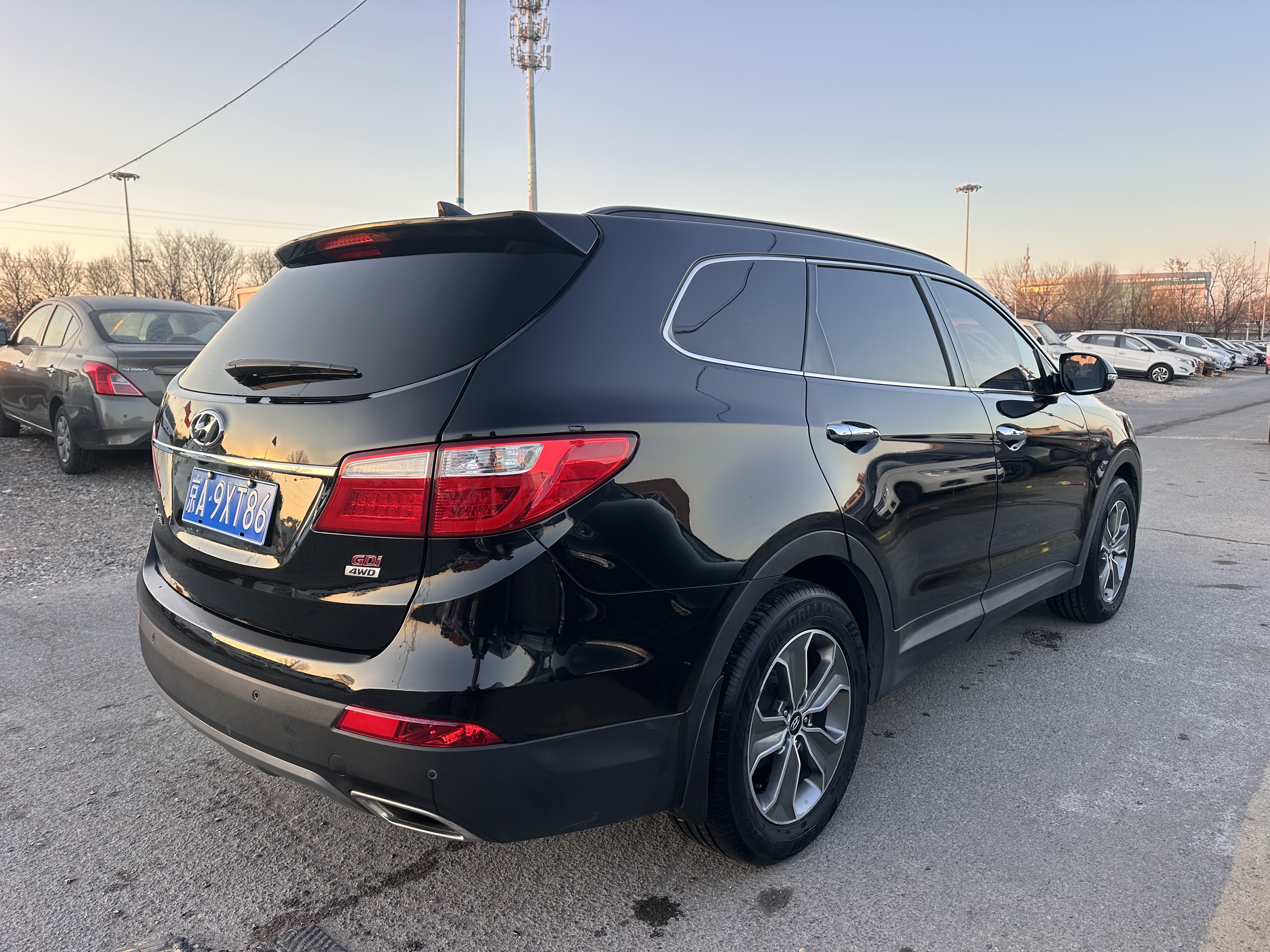 Hyundai Grand Santa Fe 2014 car image #12