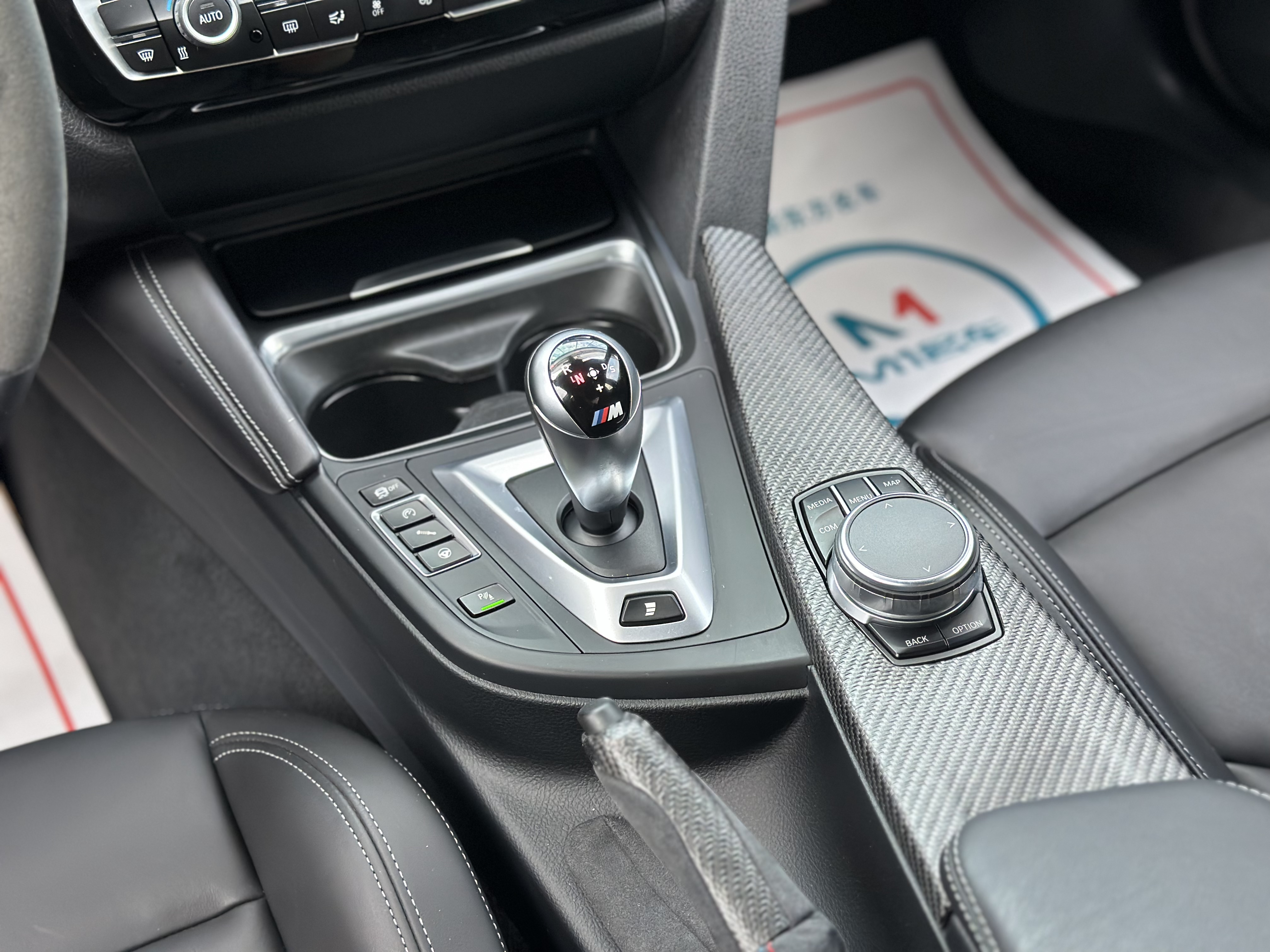 BMW M760Le 2017 #12 BMW M760Le 2017 car image #12