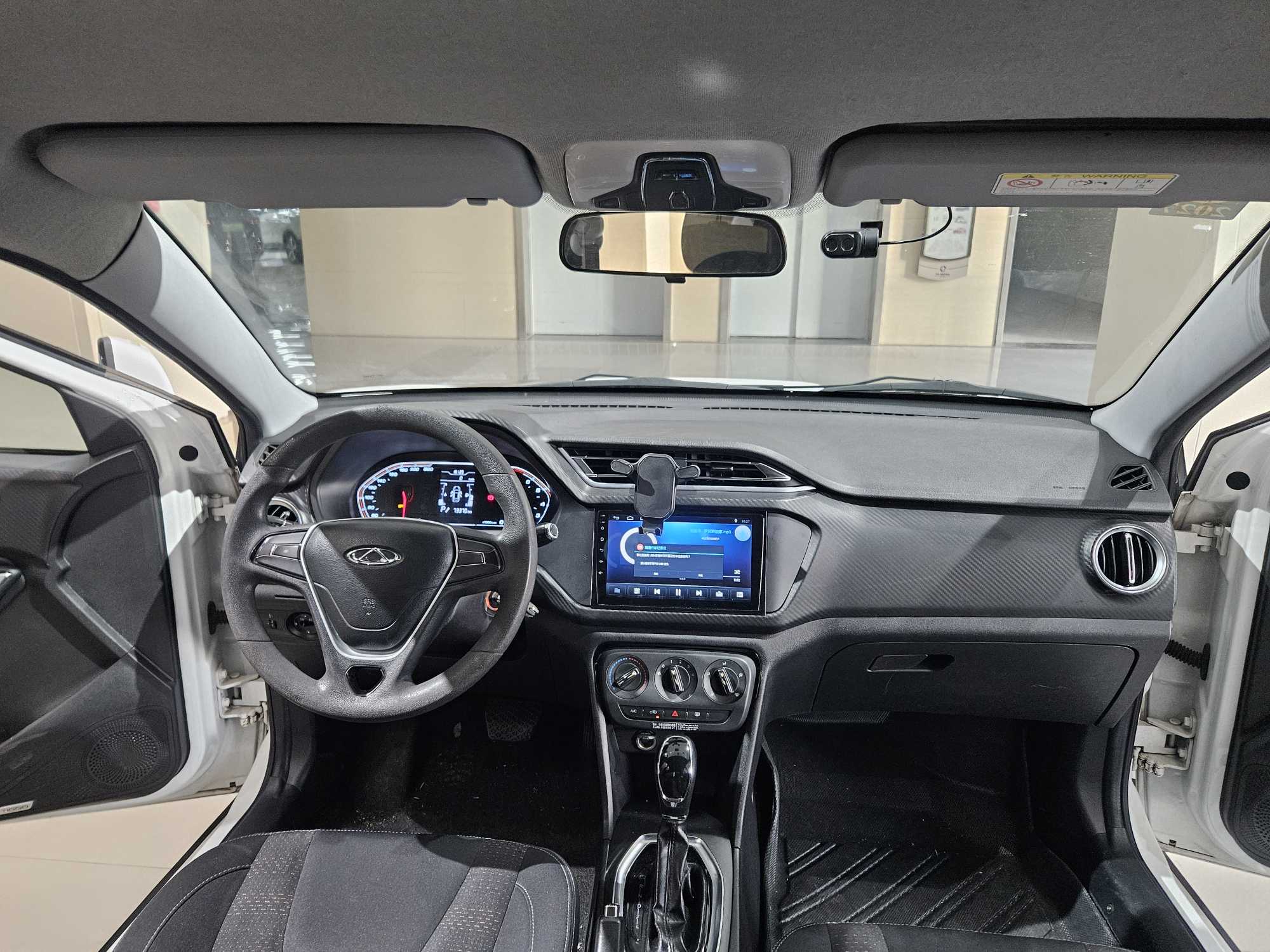 Tiggo 3x 2019 #12 Tiggo 3x 2019 car image #12