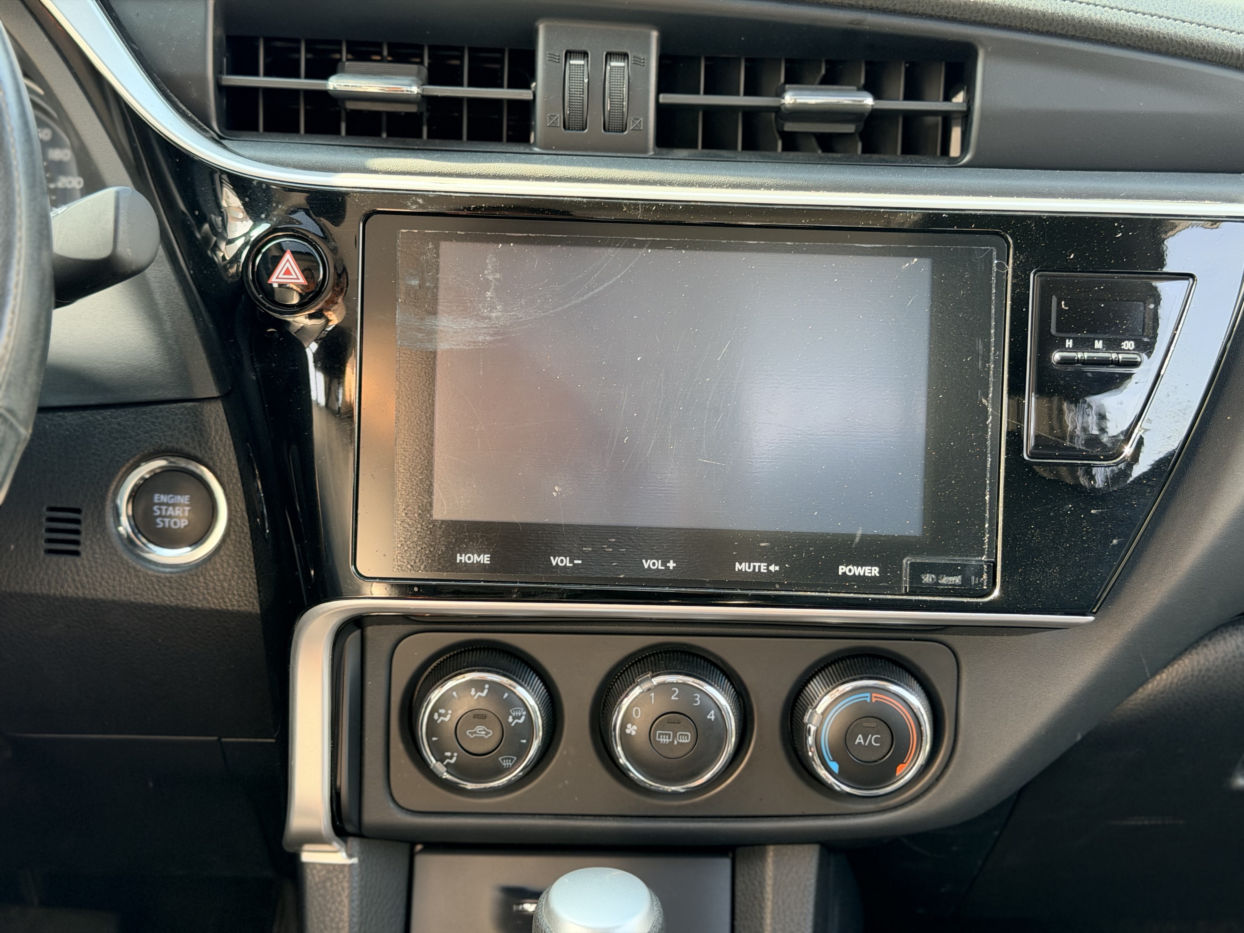 Toyota Corolla 2019 #12 Toyota Corolla 2019 car image #12