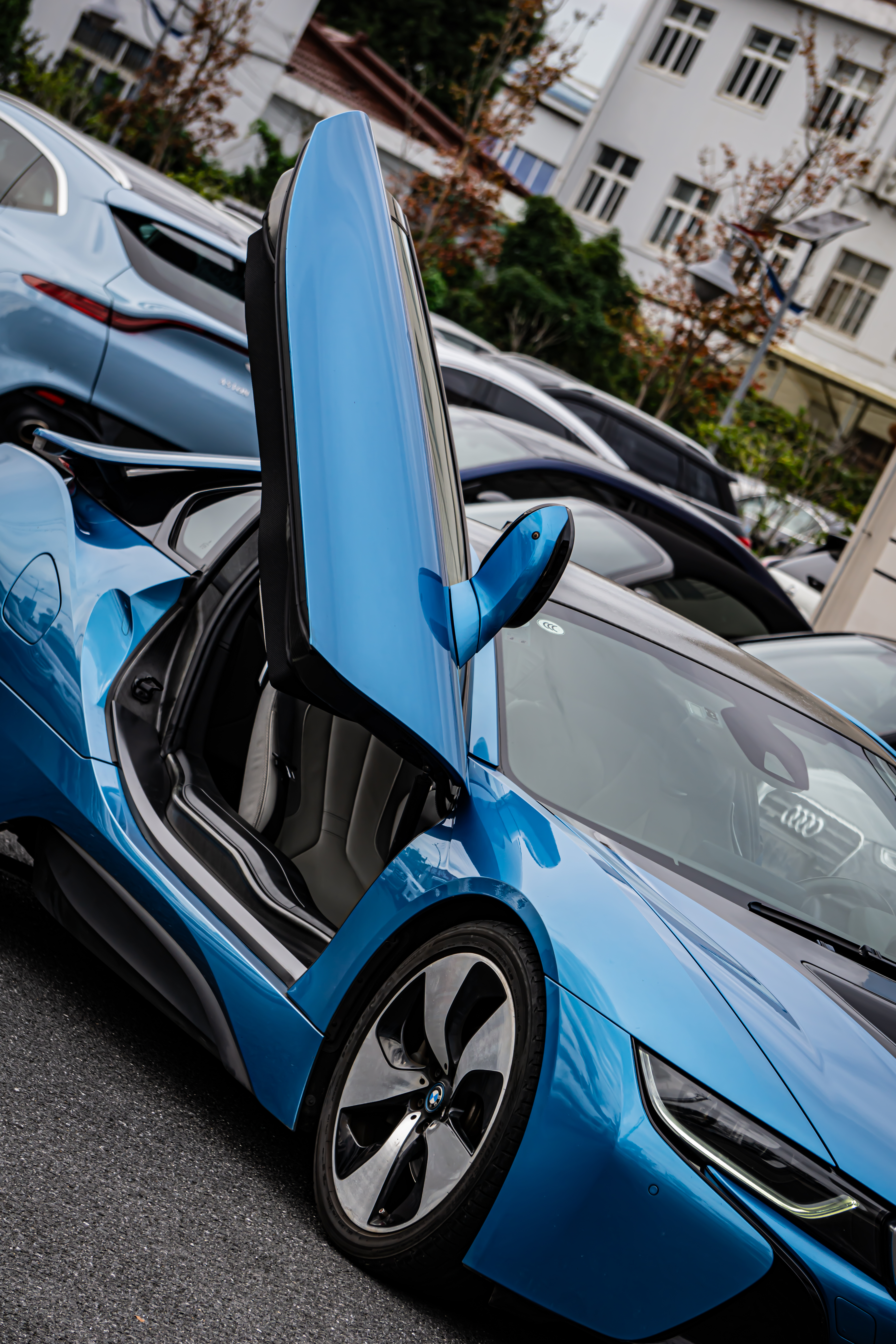 BMW i8 2015 car image #12