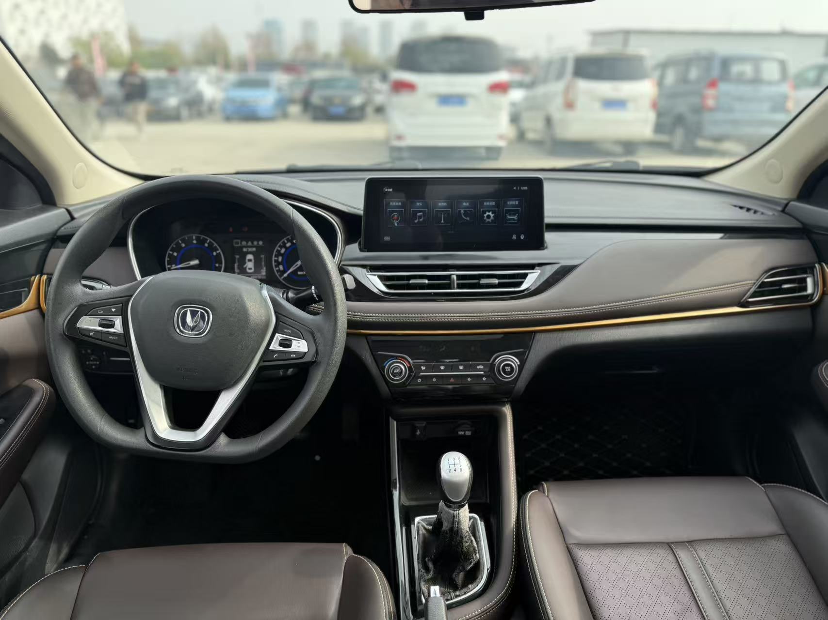 Changan Eado DT 2018 car image #12