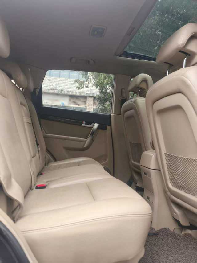 Chevrolet Captiva (Imported) 2009 car image #12