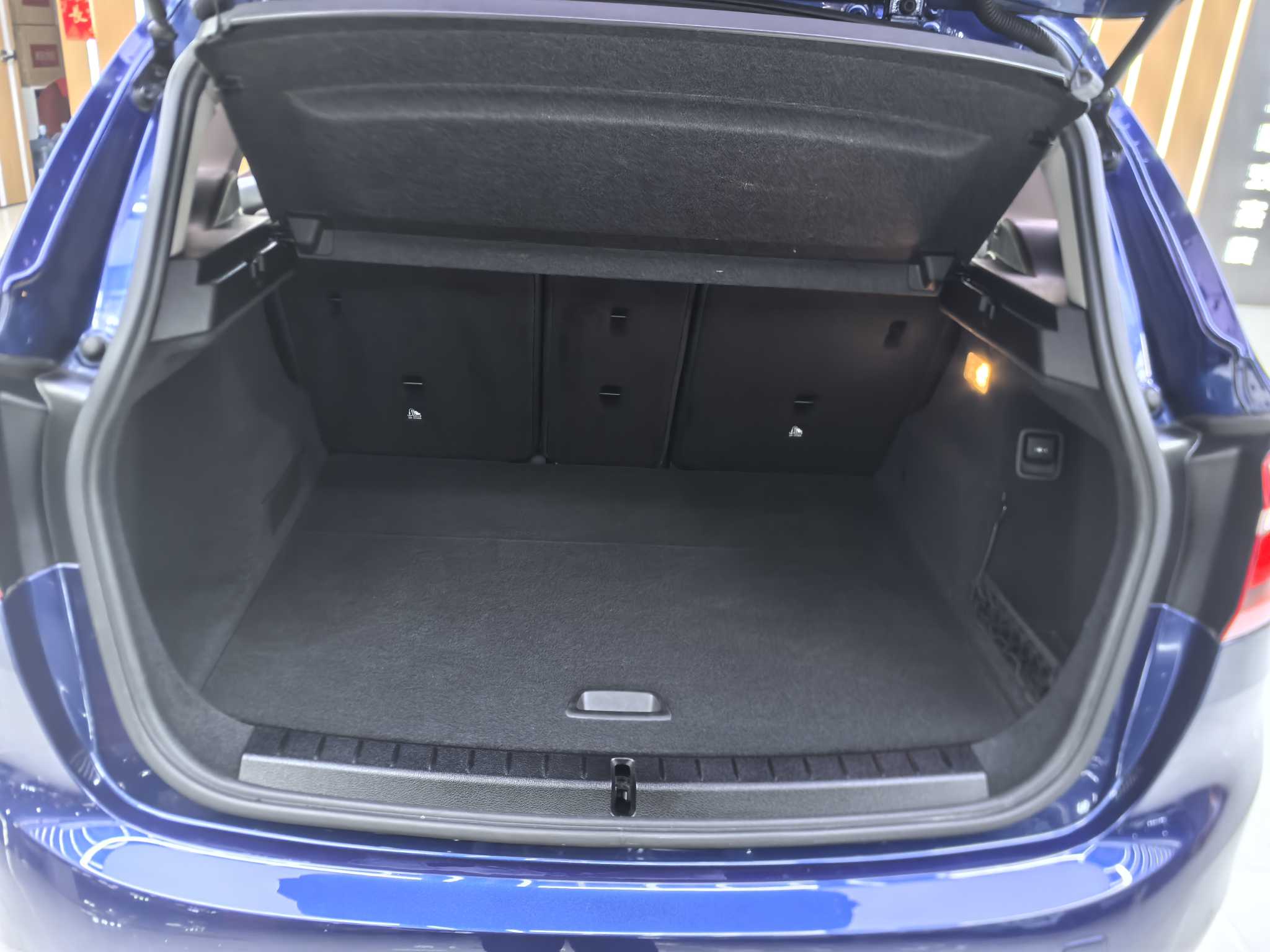 BMW 2 Series Tourer 2018 car image #12