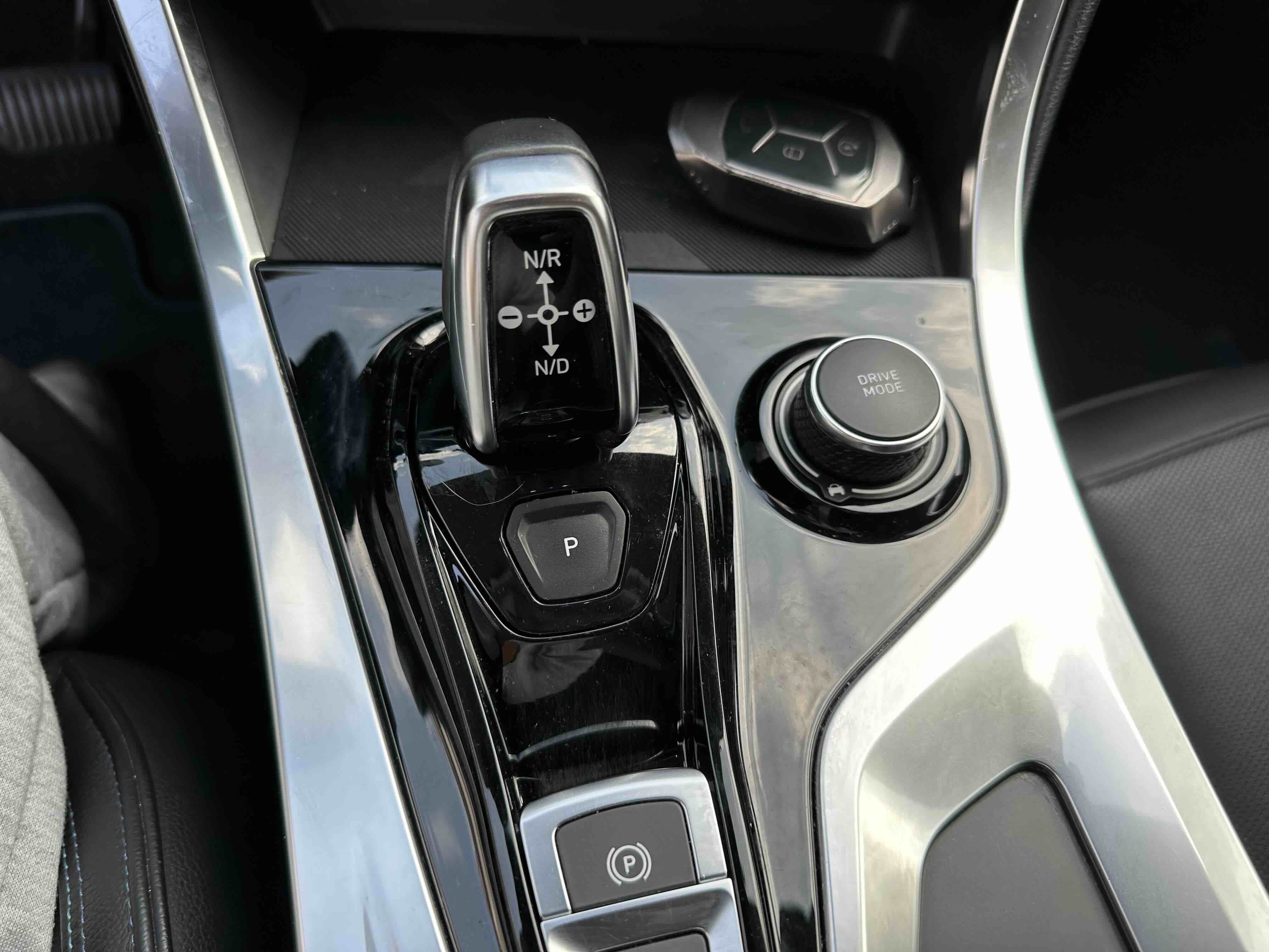 Lynk & Co 01 EM-P 2018 #12 Lynk & Co 01 EM-P 2018 car image #12