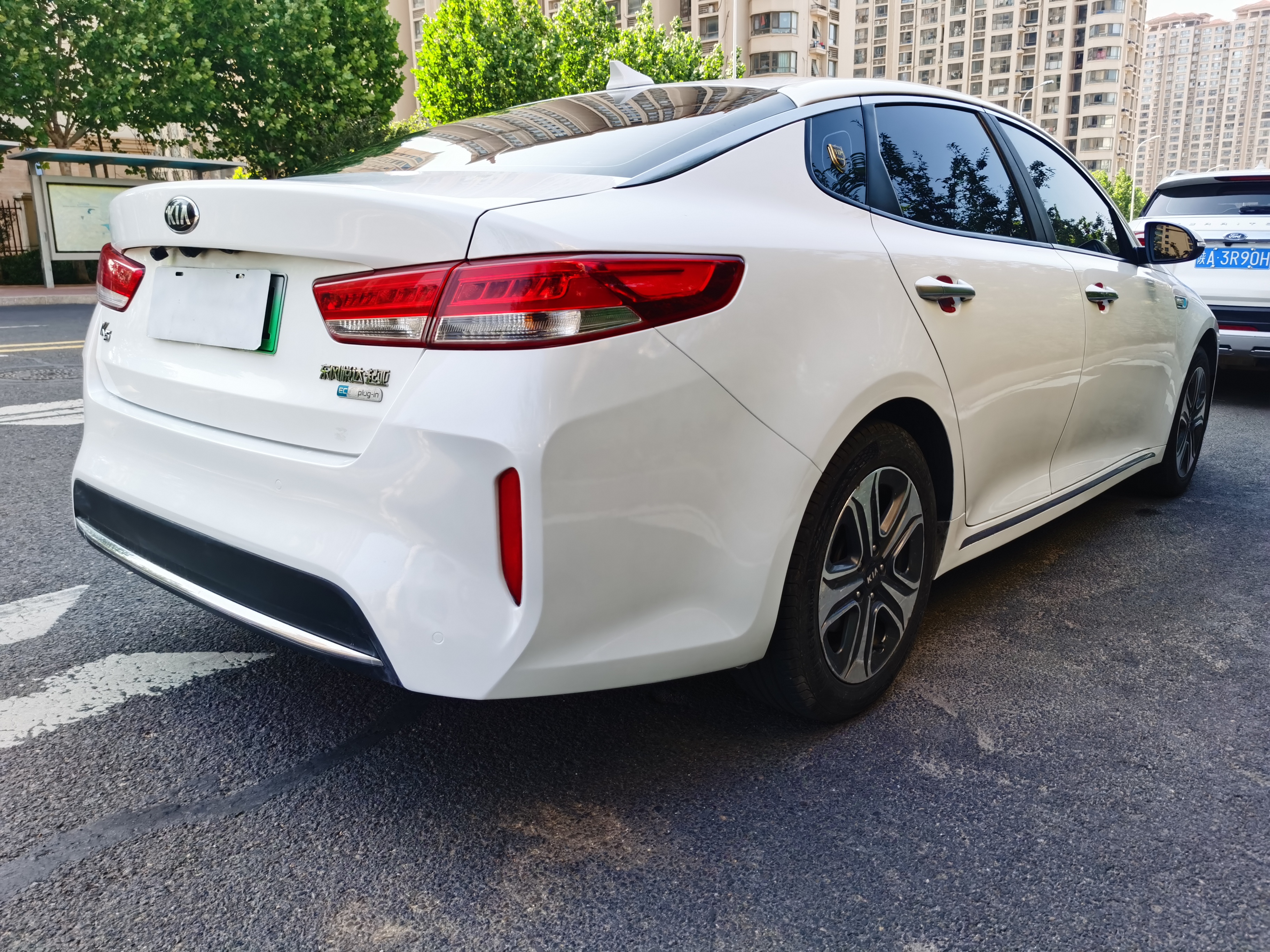 起亚 起亚K5新能源 2019 汽车图片 #12