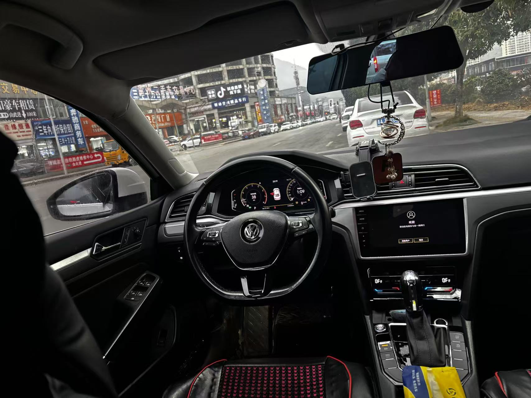 Volkswagen Lamando 2021 imagem de carro #12