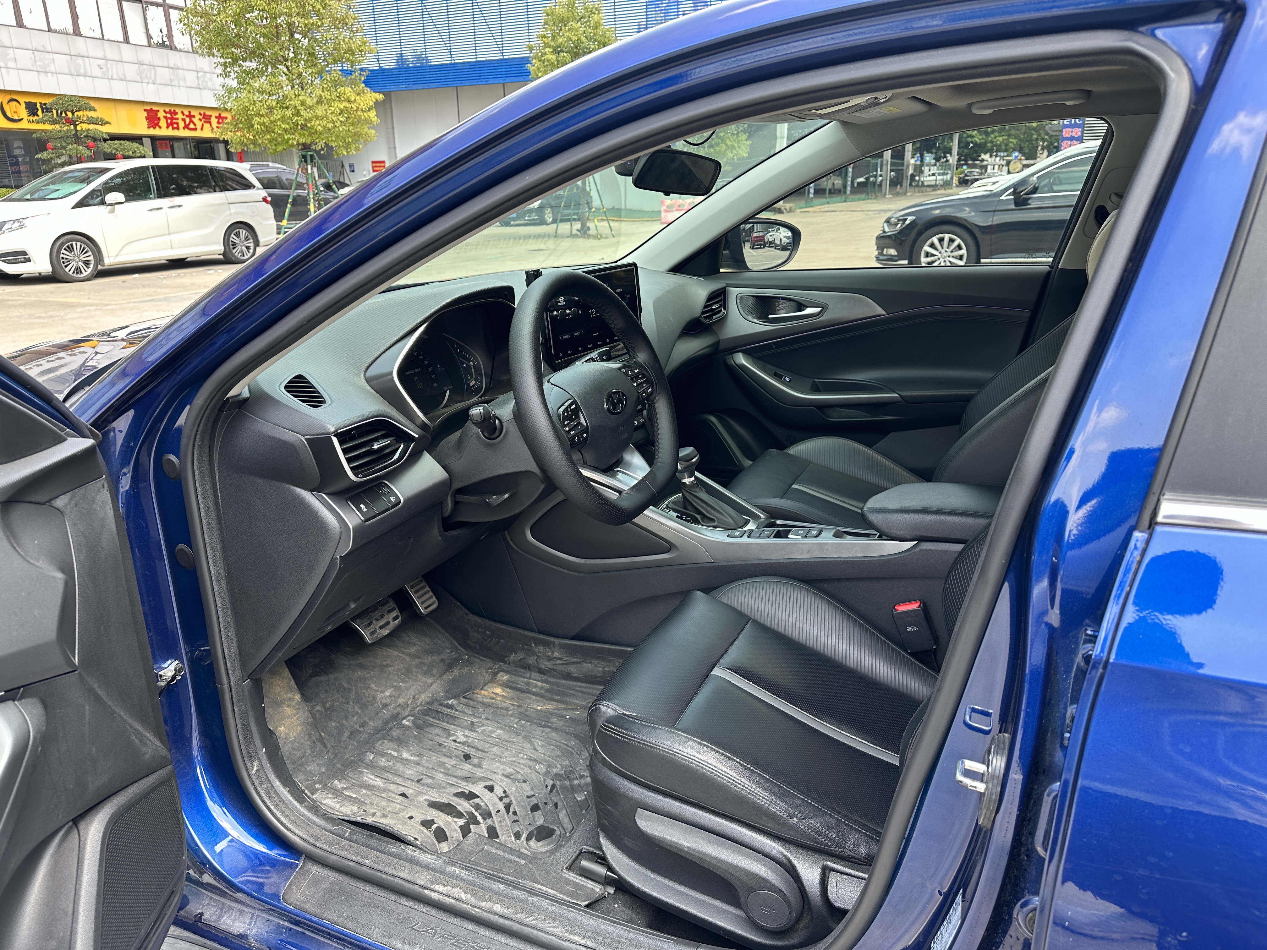 Hyundai Lafesta 2019 car image #12