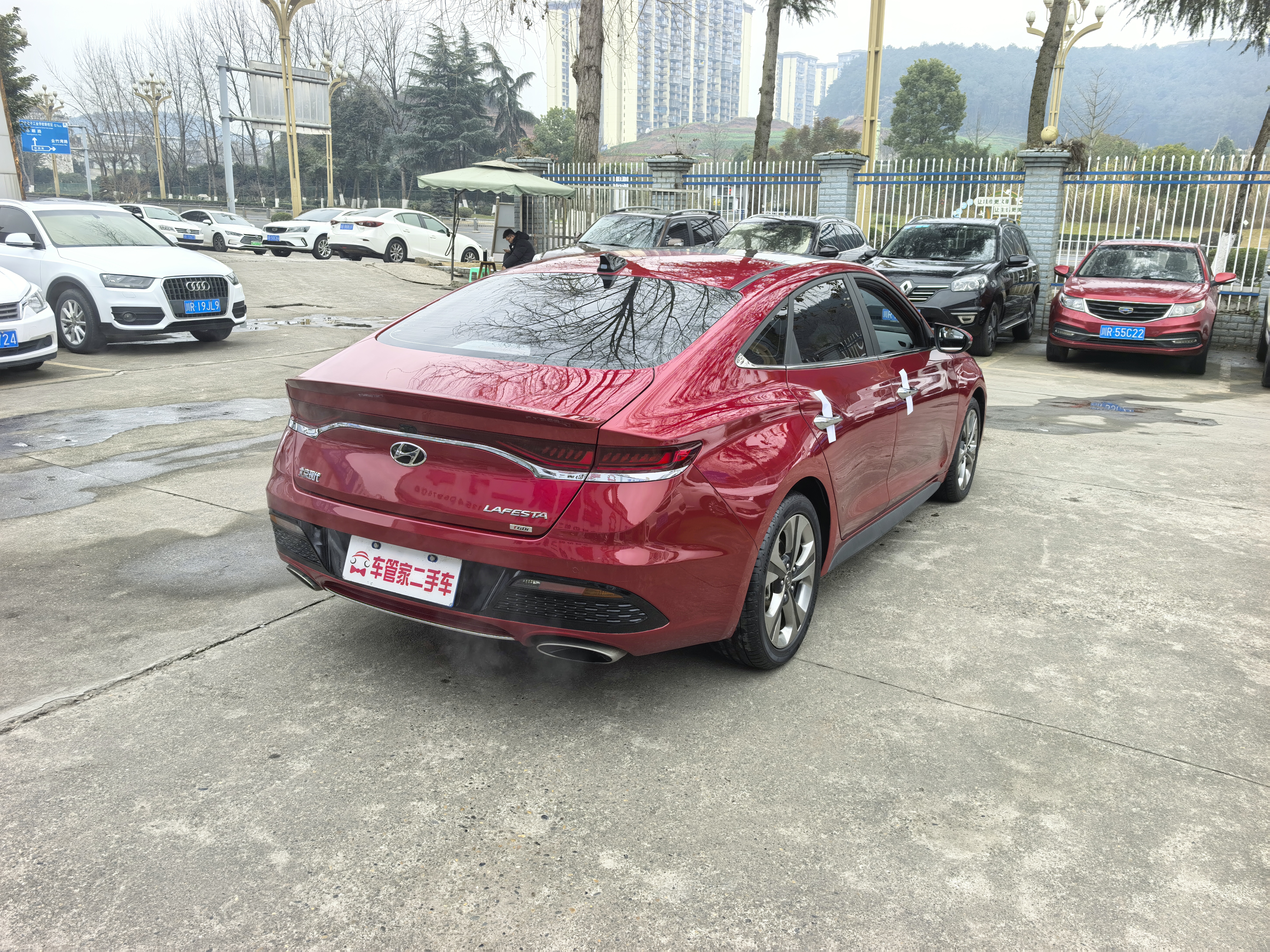 Hyundai 2019 car image #12