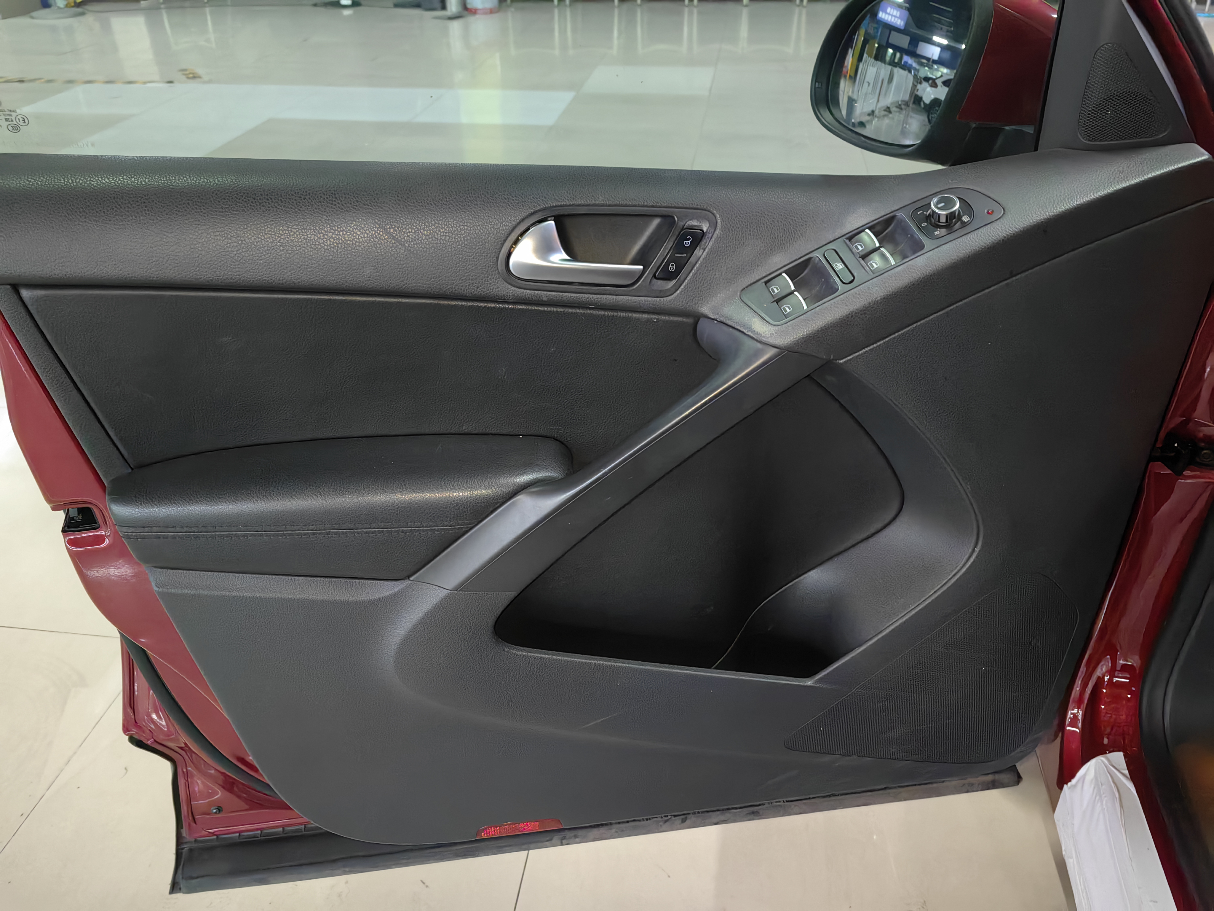 大众 Tiguan 2011 汽车图片 #12