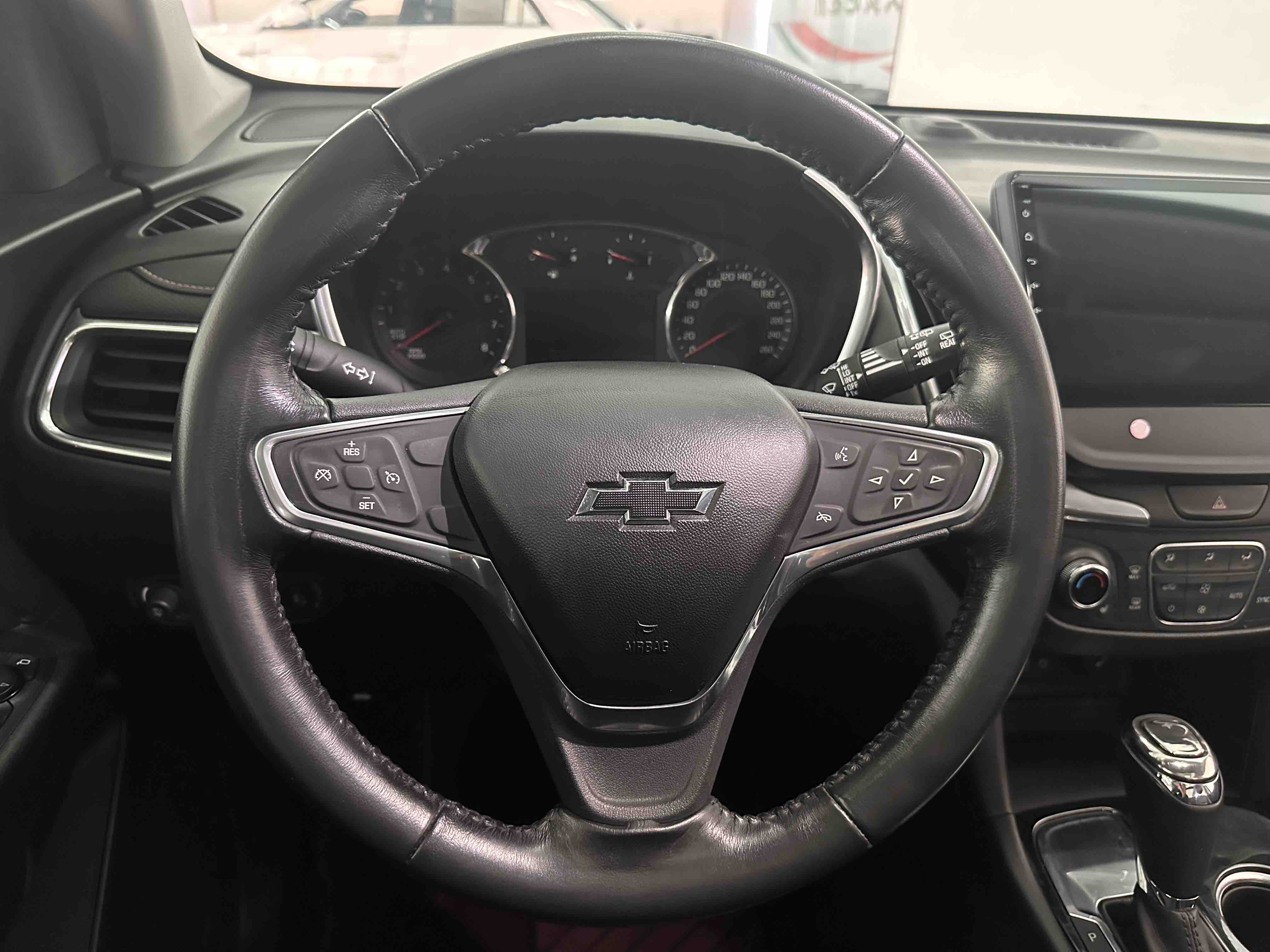 Chevrolet Equinox 2020 car image #12