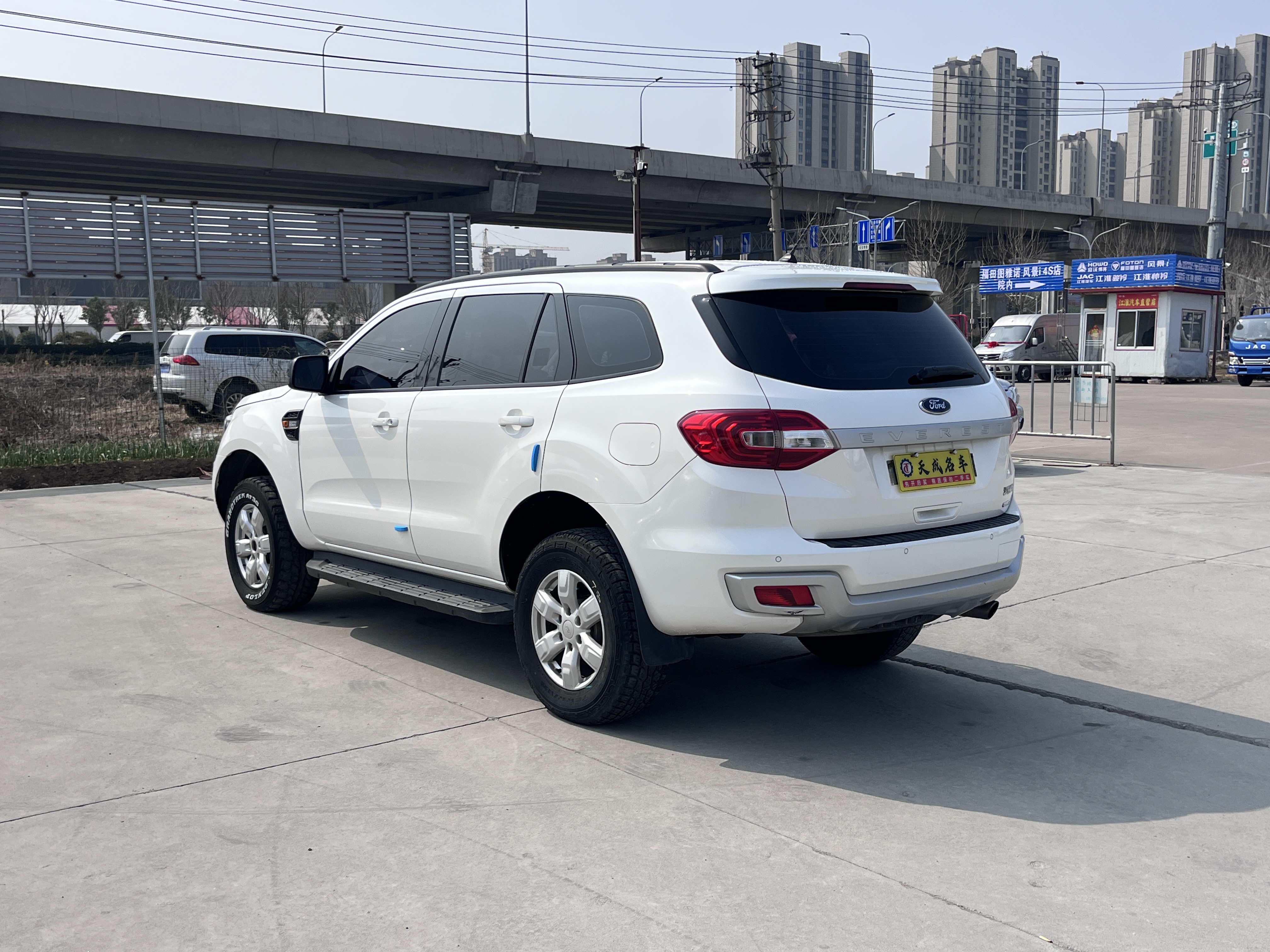 Ford Everest 2019 car image #12