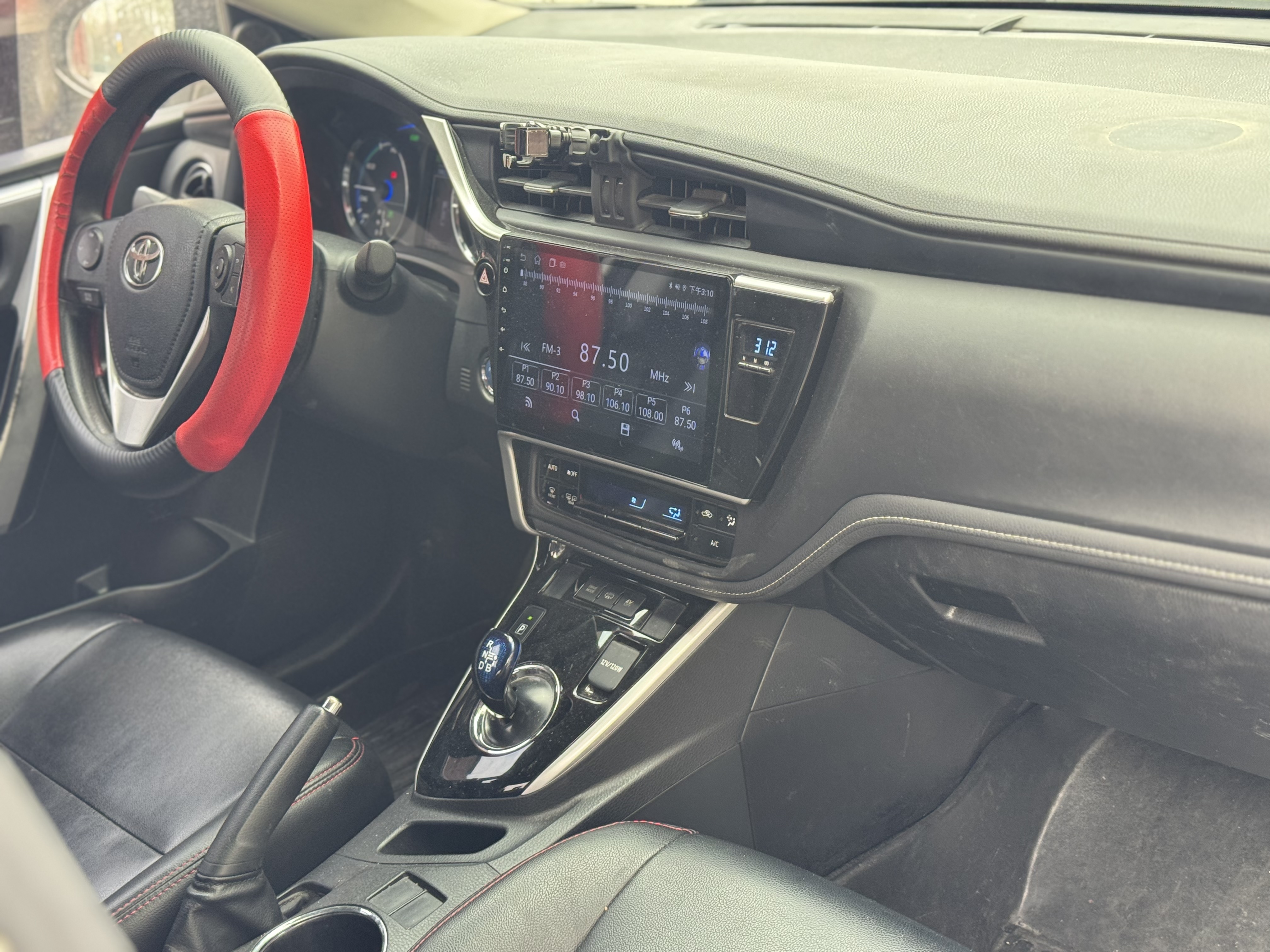 Toyota Corolla Hybird E+ 2019 изображение автомобиля #12