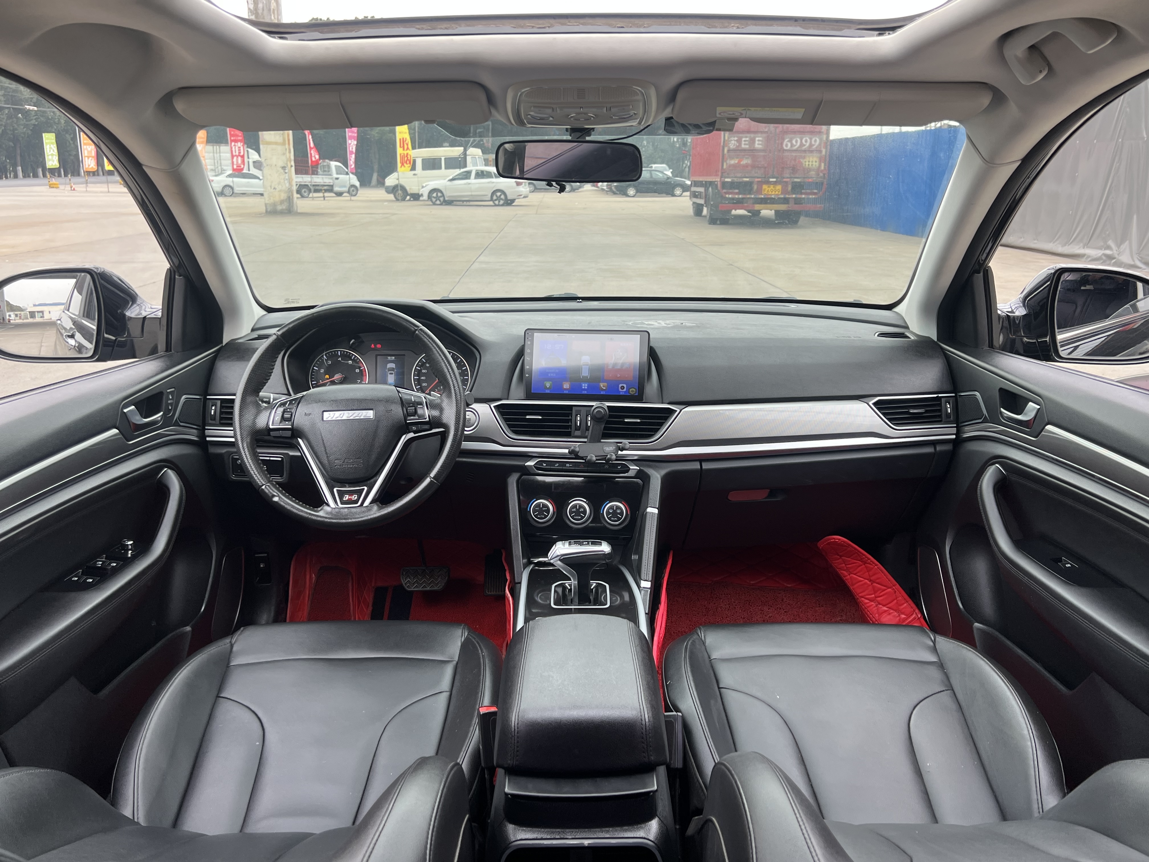 Haval H6 2018 car image #12