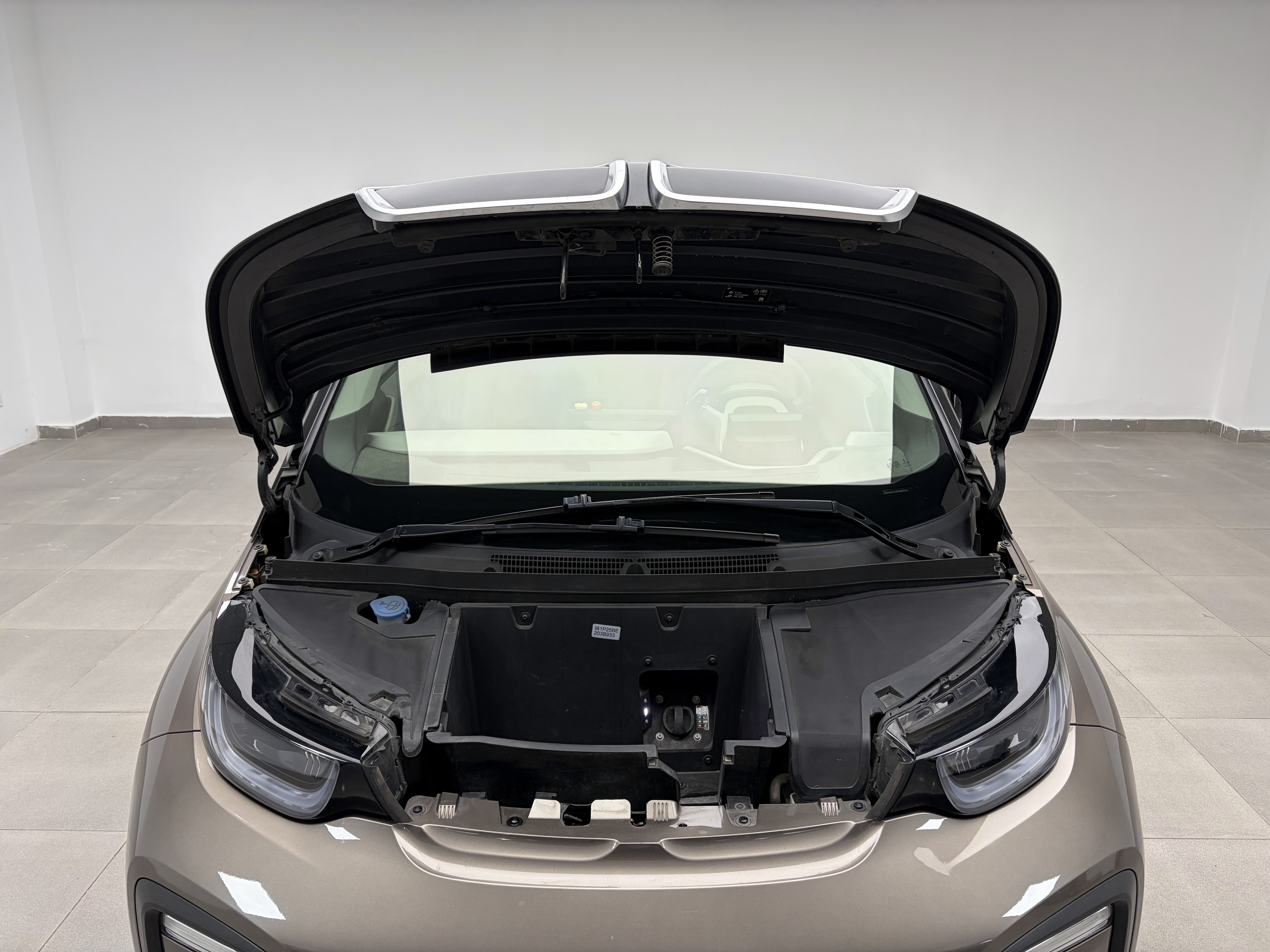 BMW i3 (Imported) 2019 #12 BMW i3 (Imported) 2019 car image #12