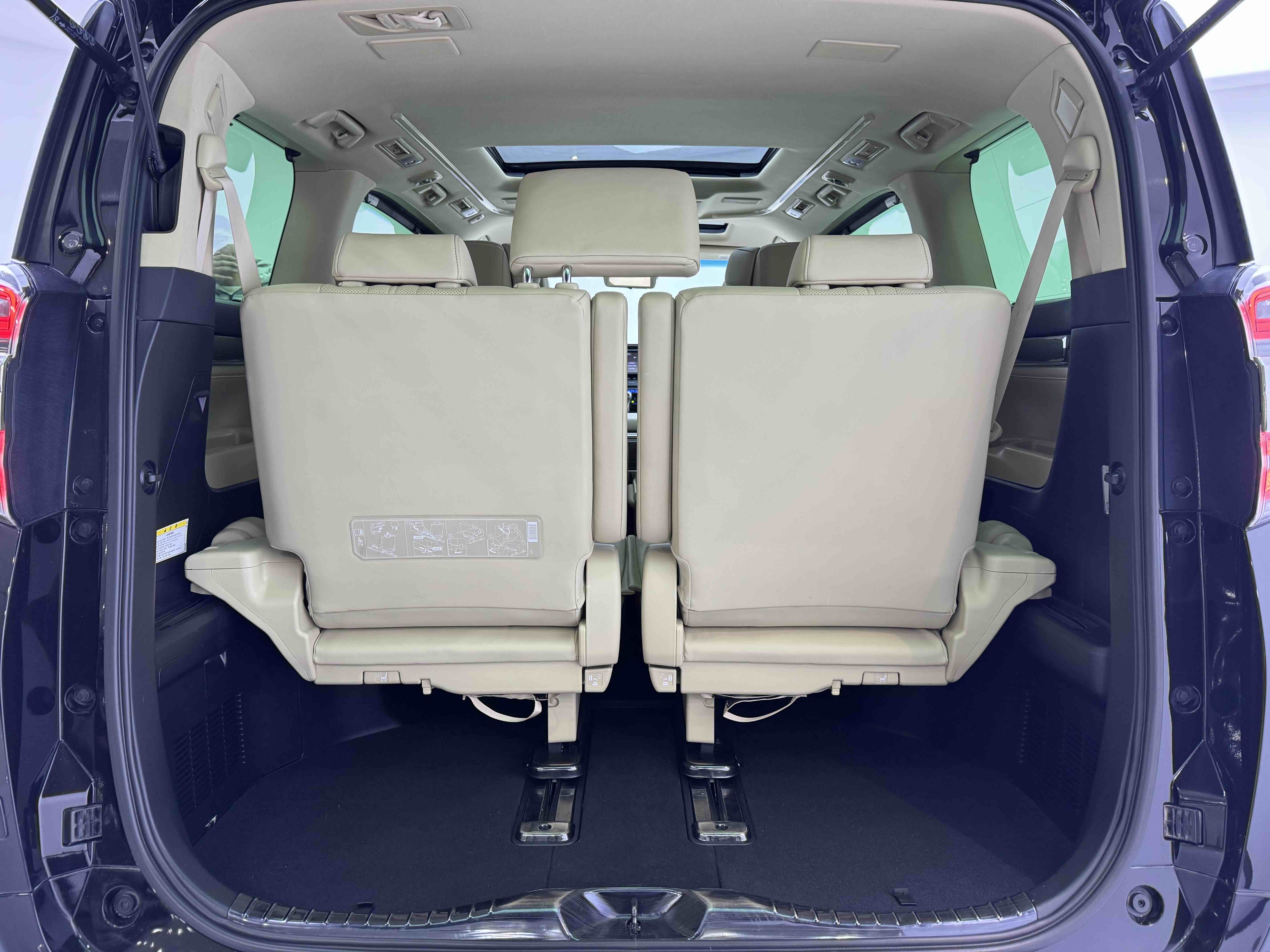 Toyota Vellfire 2020 #12 Toyota Vellfire 2020 صورة سيارة #12