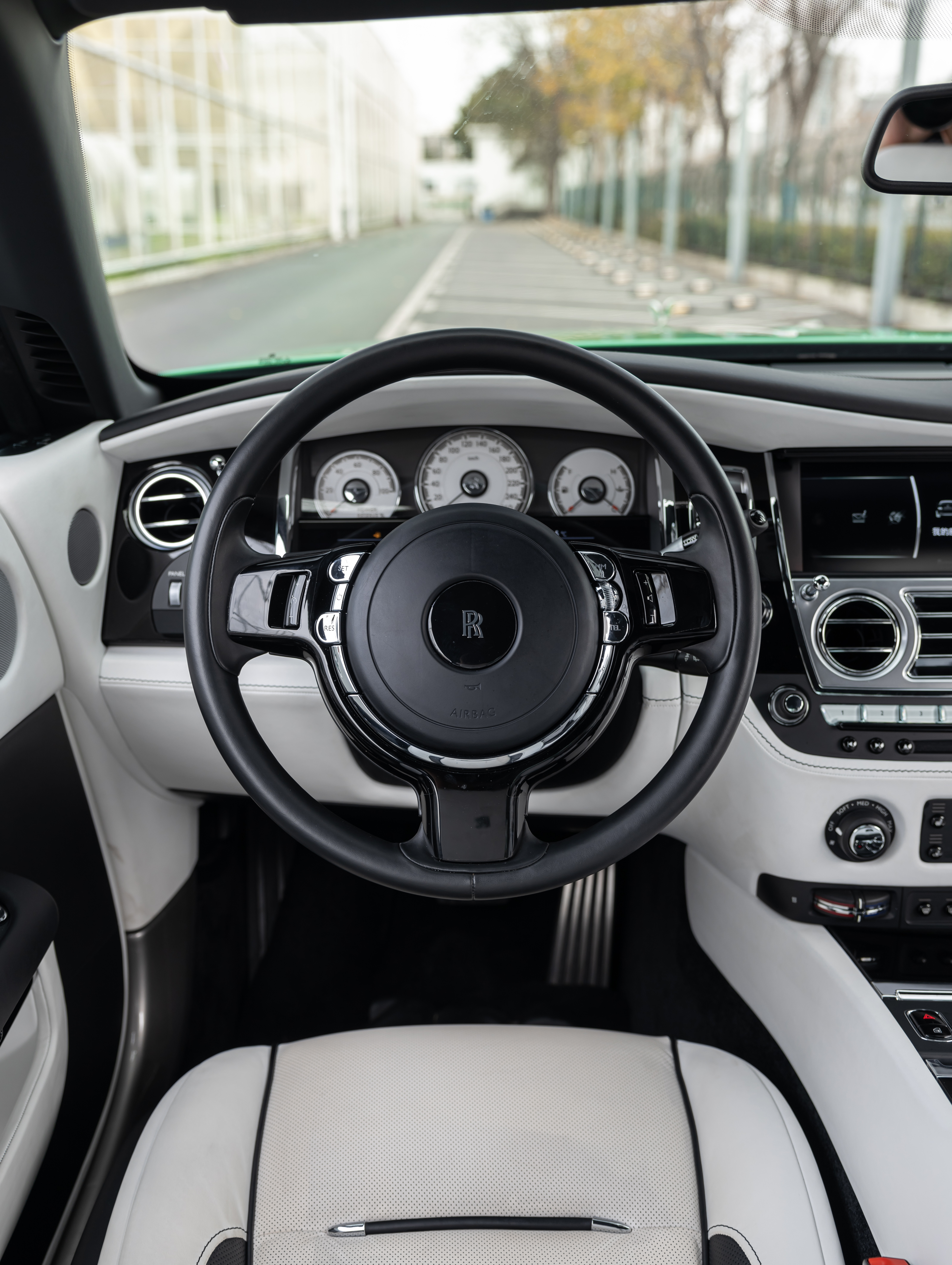 劳斯莱斯 魅影 2024 汽车图片 #12