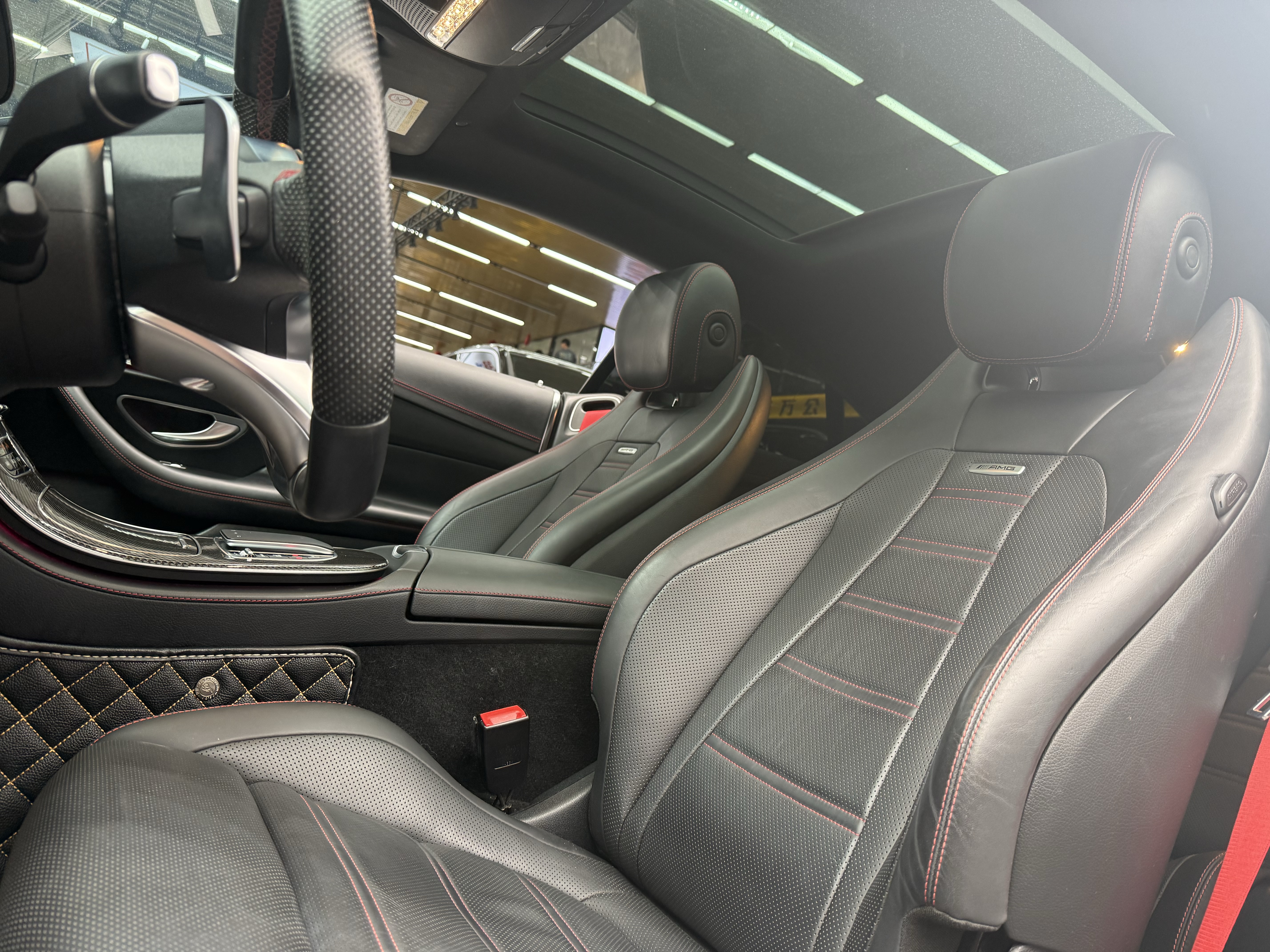 Mercedes-Benz E AMG 2021 صورة سيارة #12